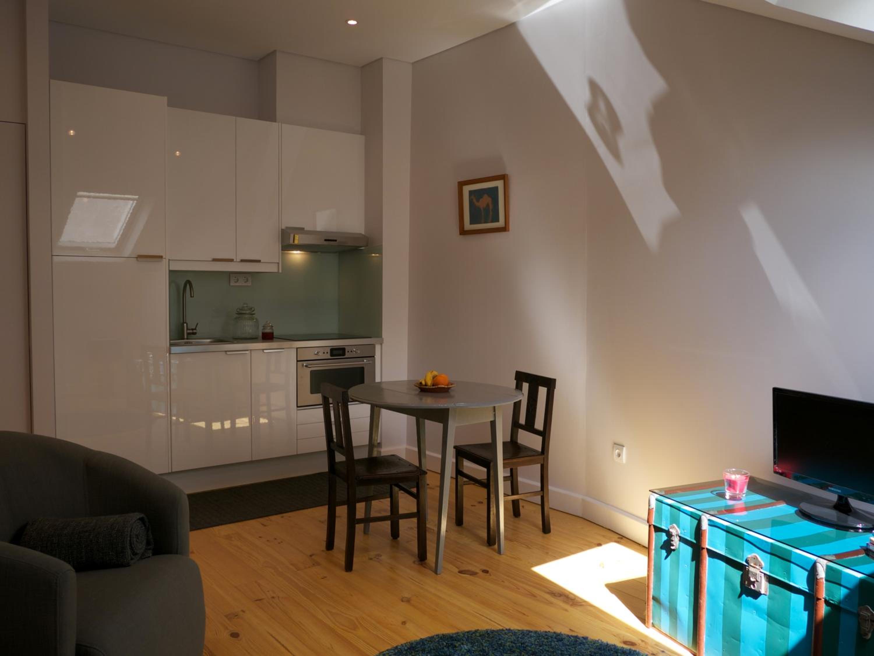 Loft One bedroom Apartment ( 2 adults) photo 2