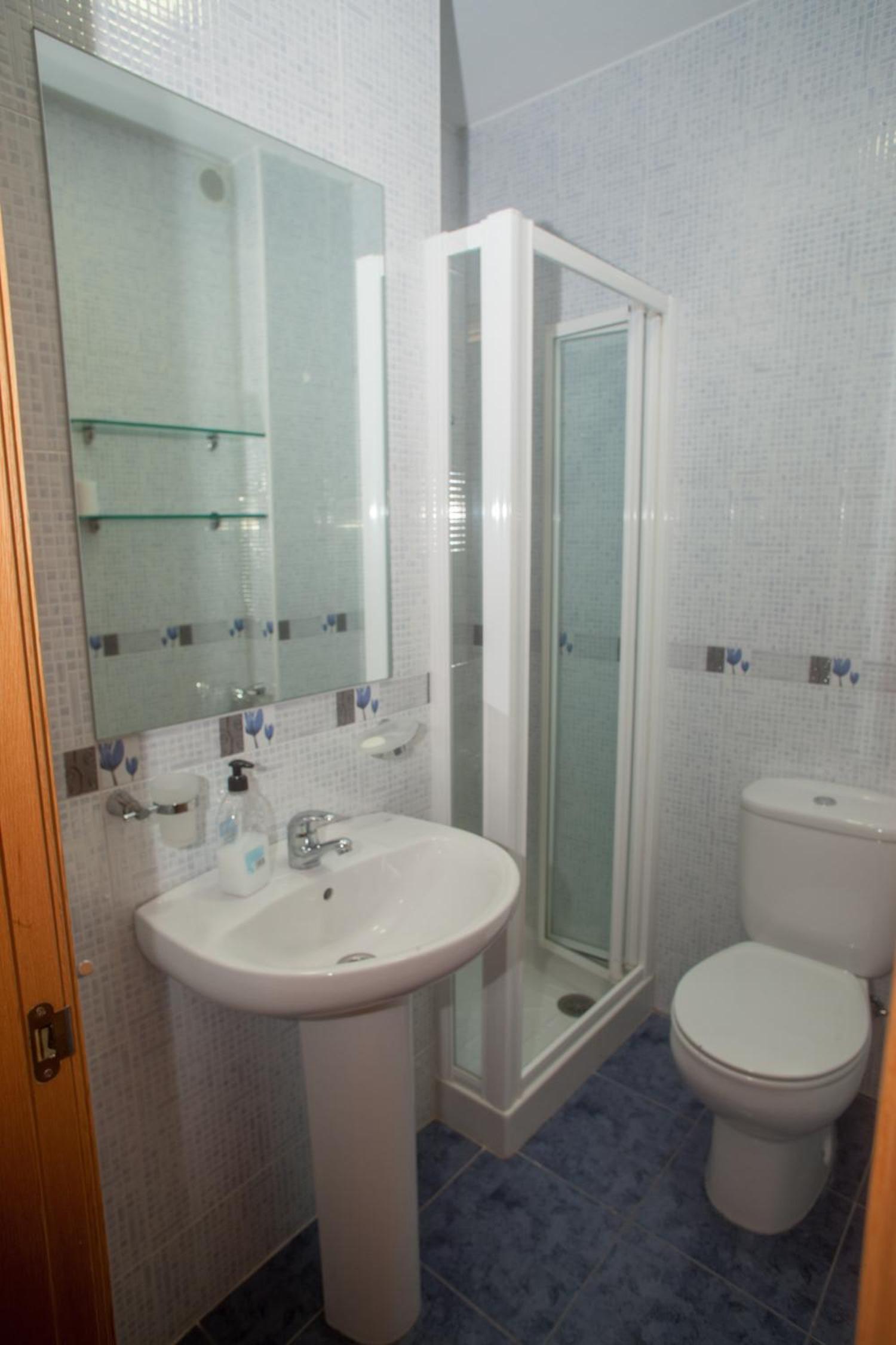 One-Bedroom Apartment - Photo 10