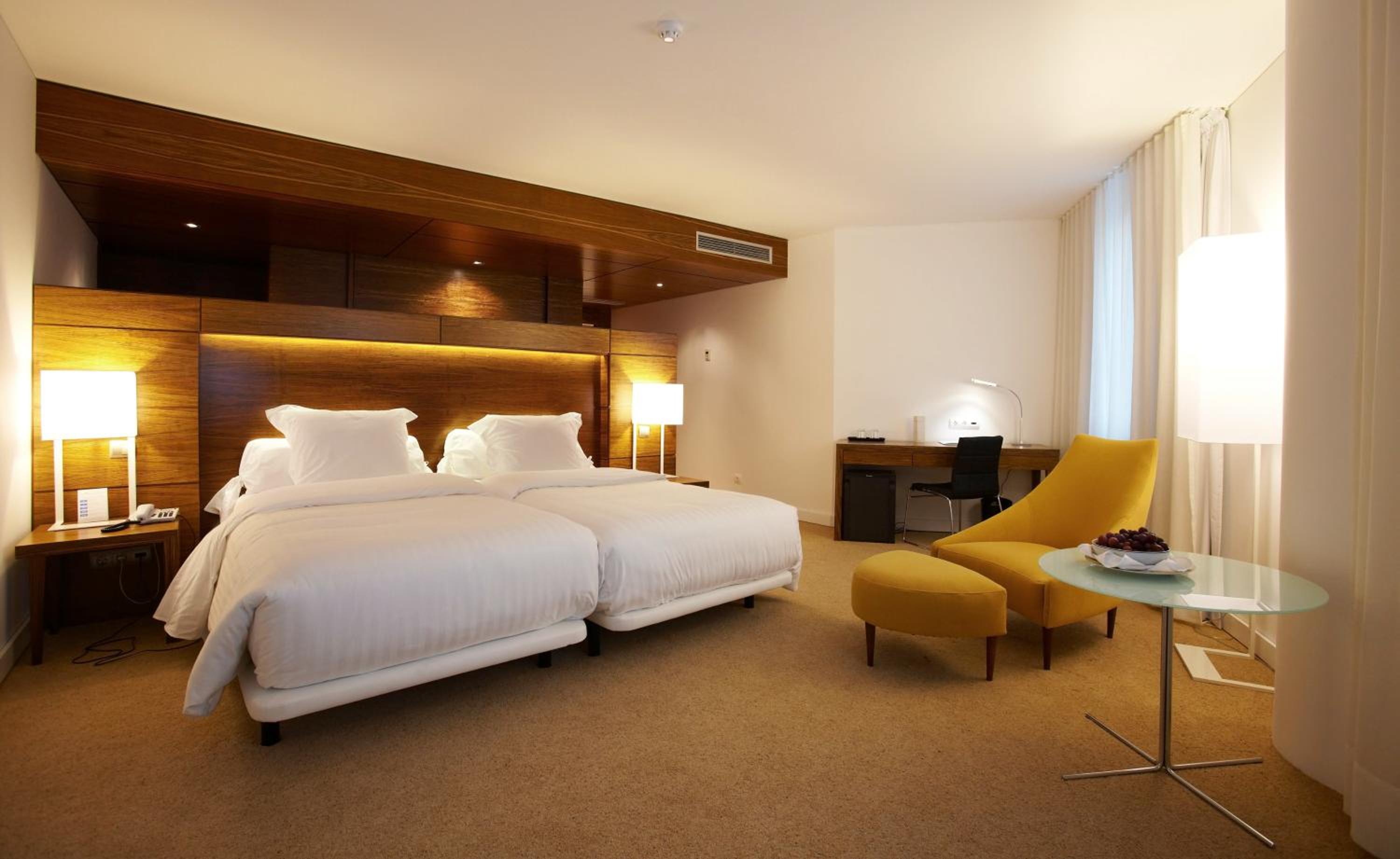 Suite - Photo 4