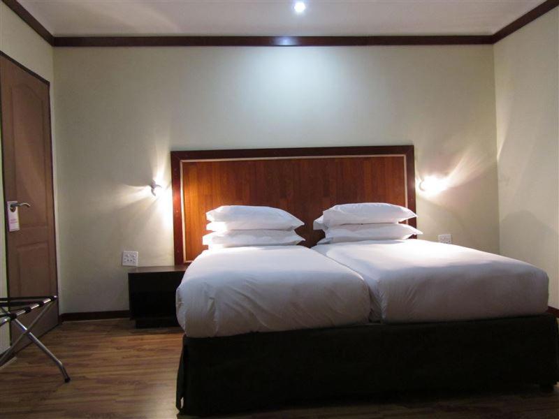 Double or Twin Room with Bathroom photo 2