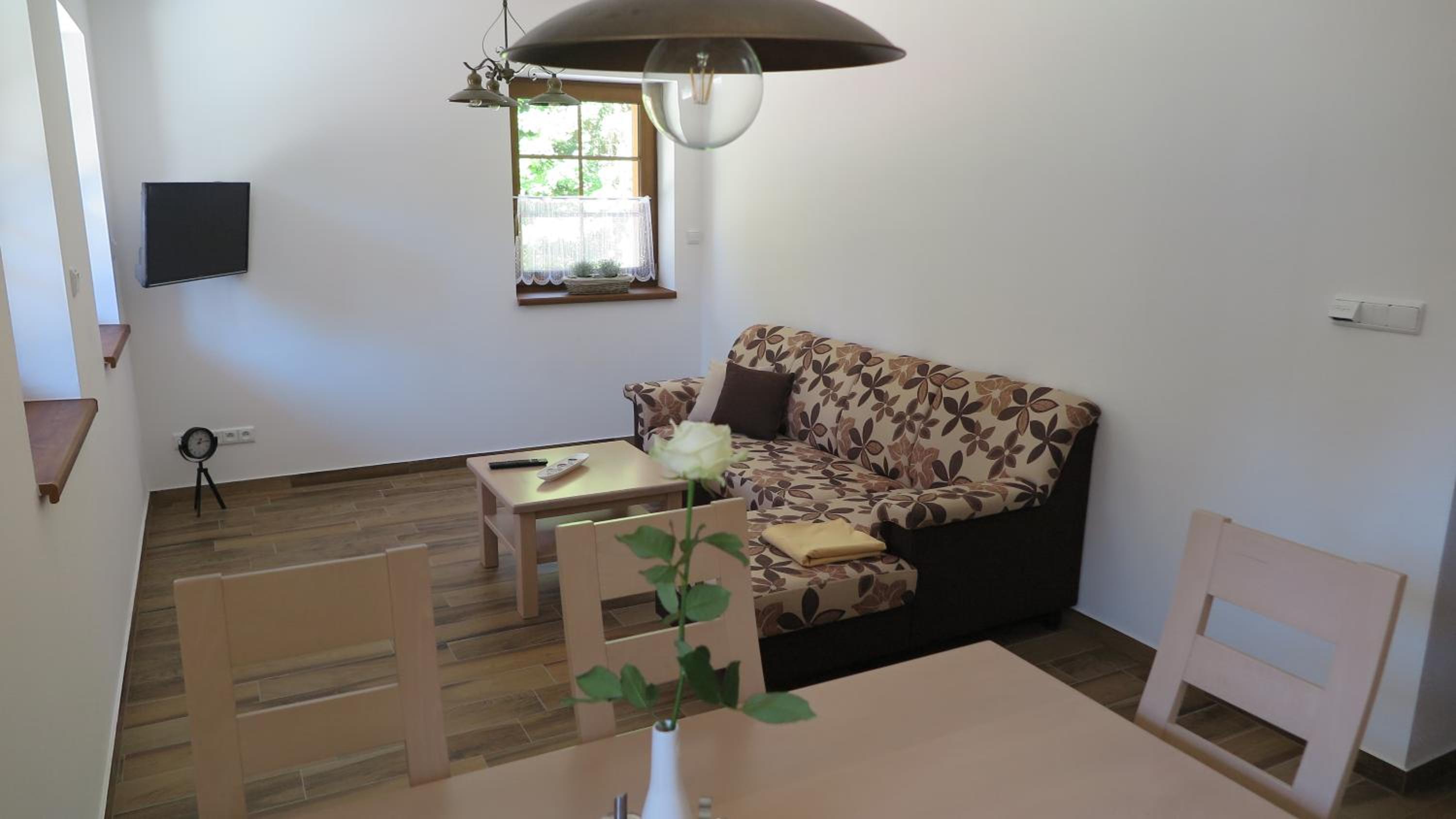 Apartment - Photo 8