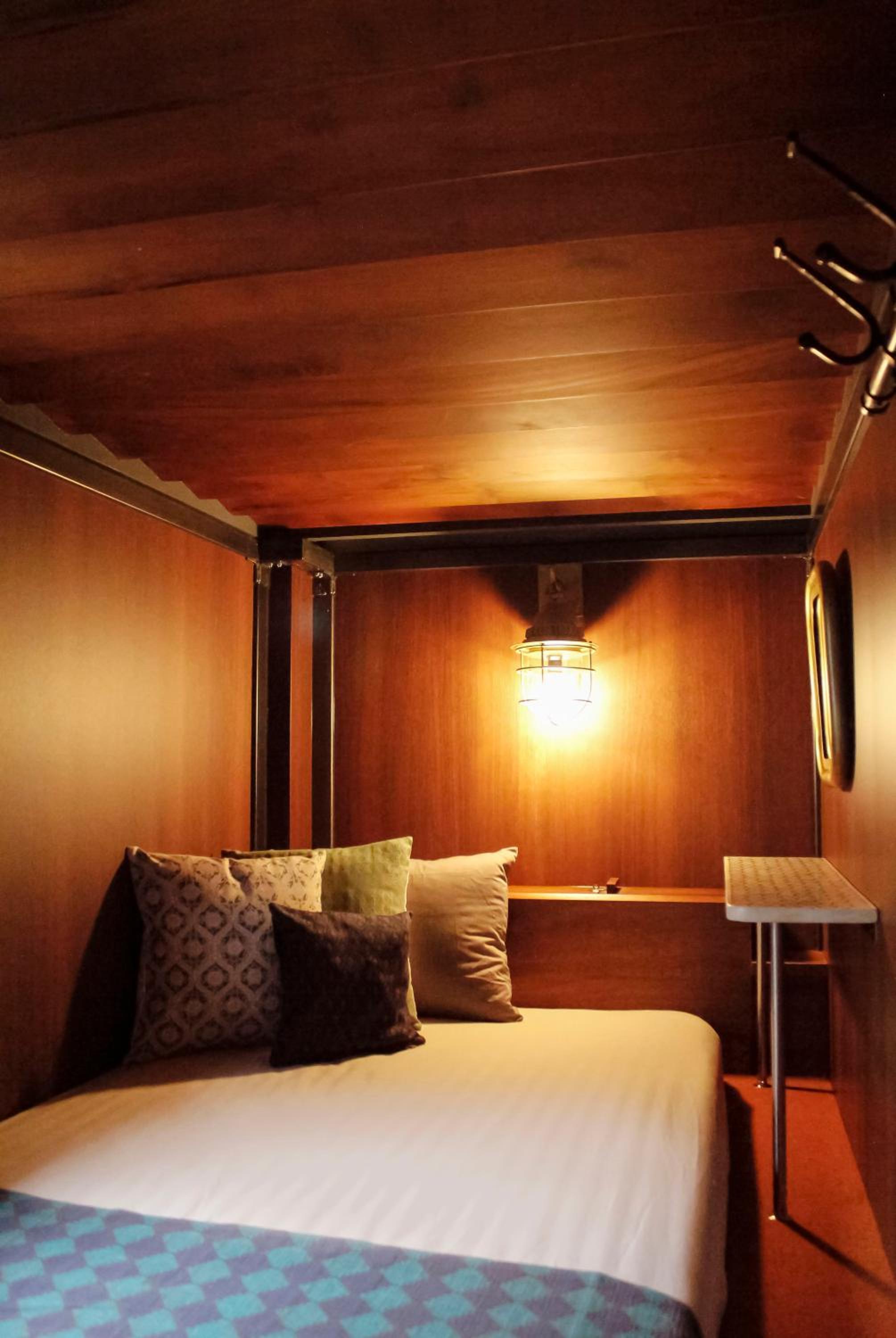 Mixed Capsule Room with Sauna photo 1