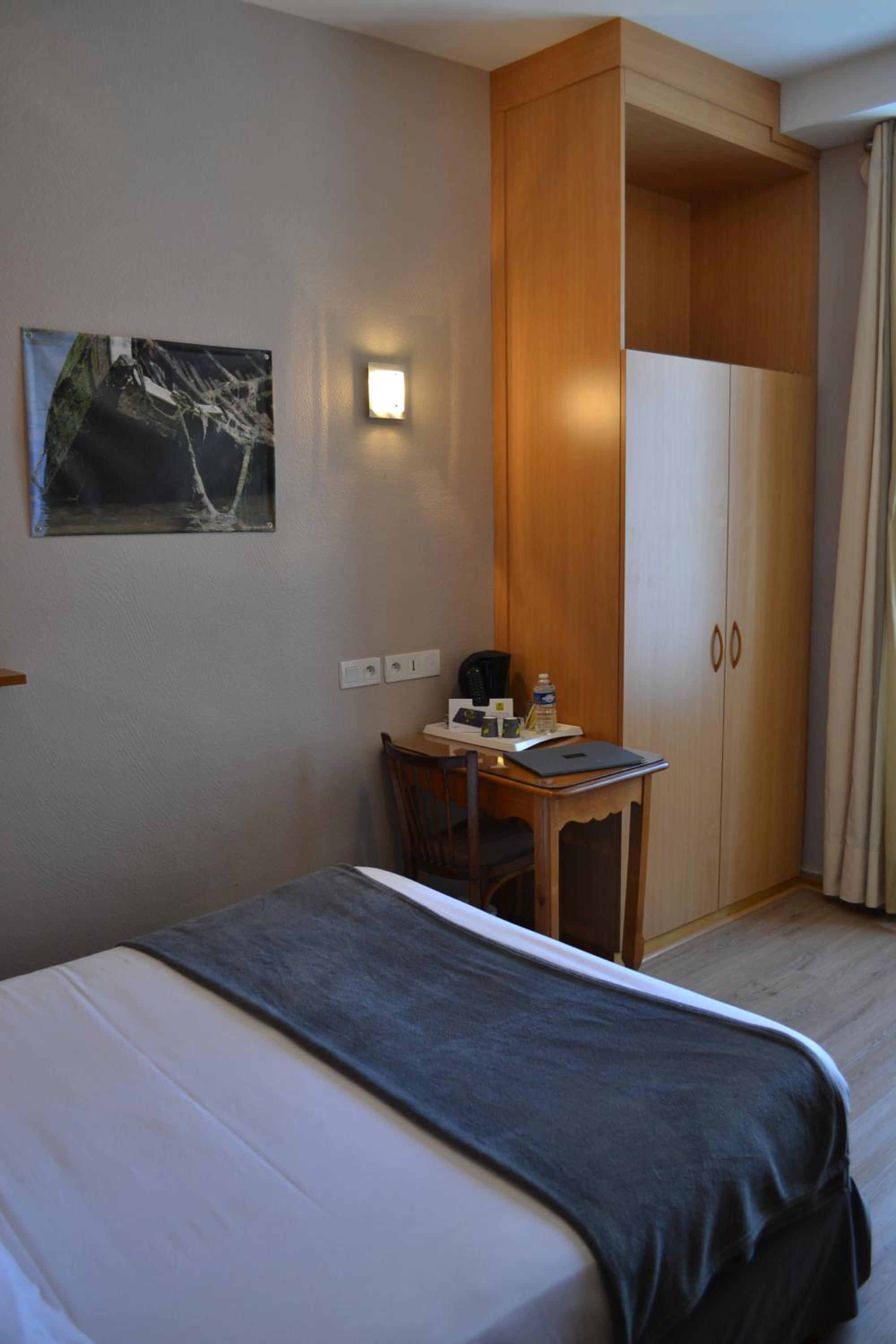 Single Room with Shower