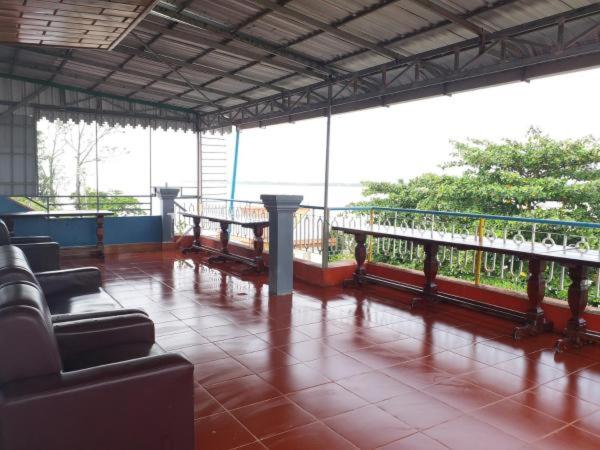 Family Suite with Balcony photo 2
