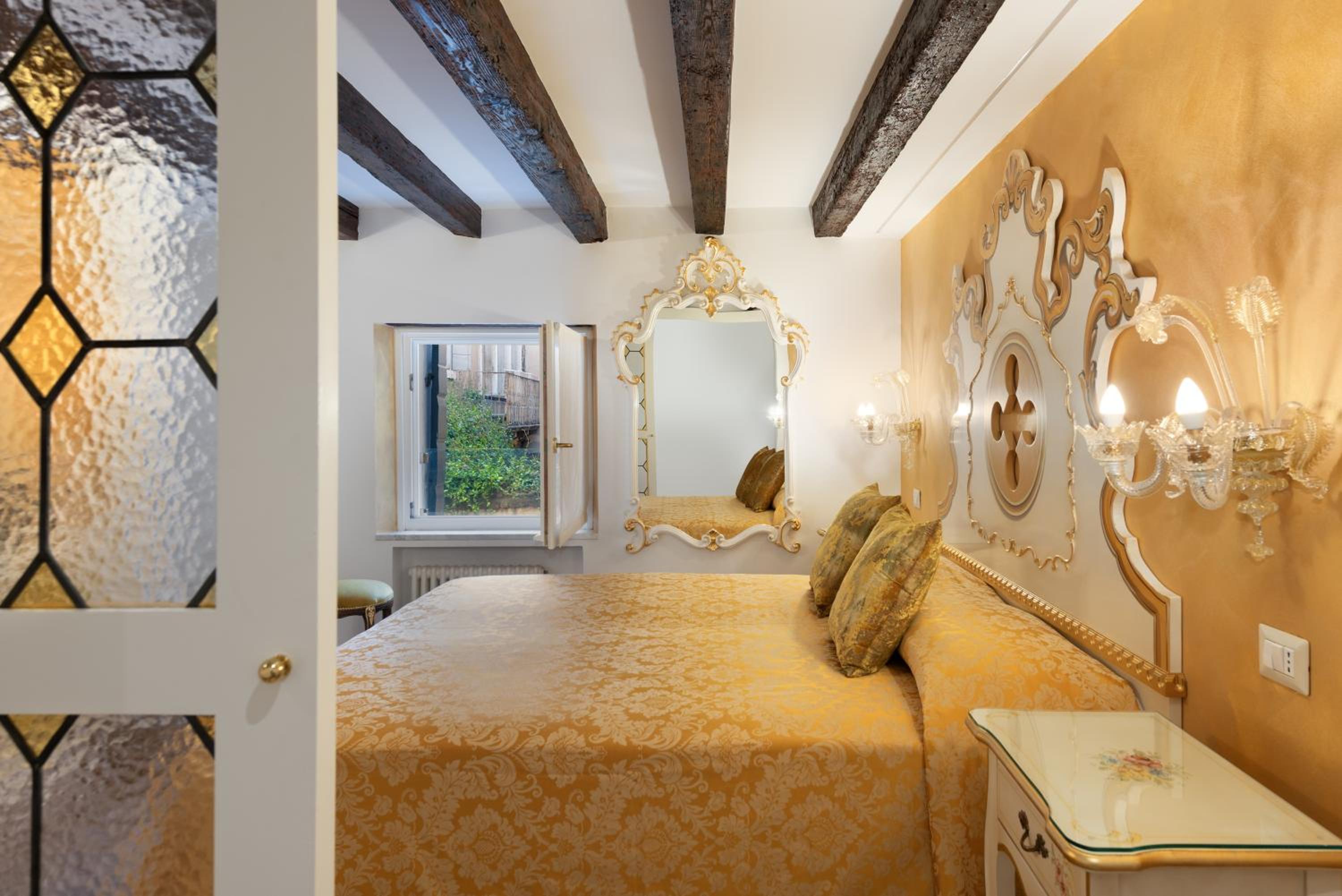 One-Bedroom Apartment - Separate Building