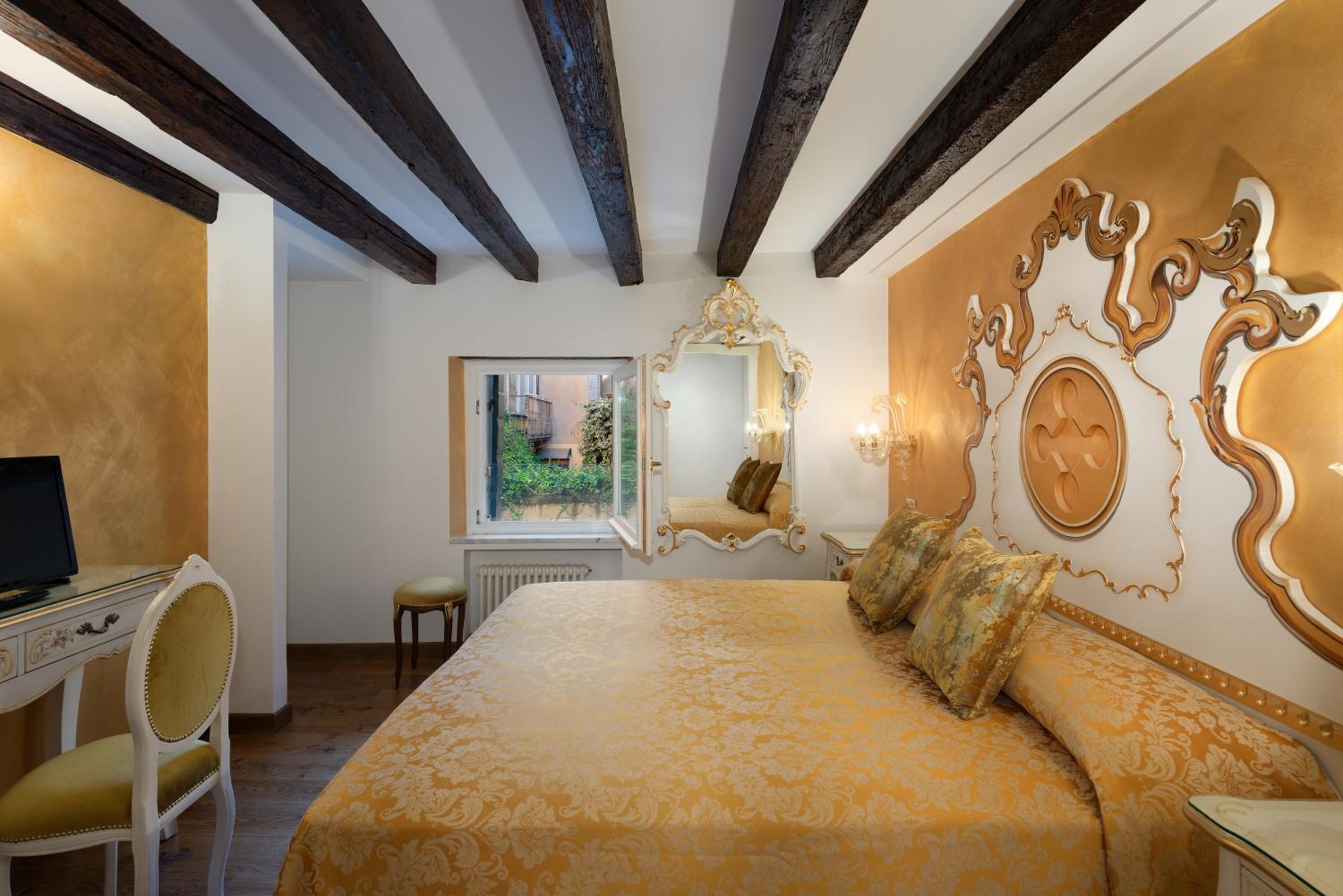 One-Bedroom Apartment - Separate Building