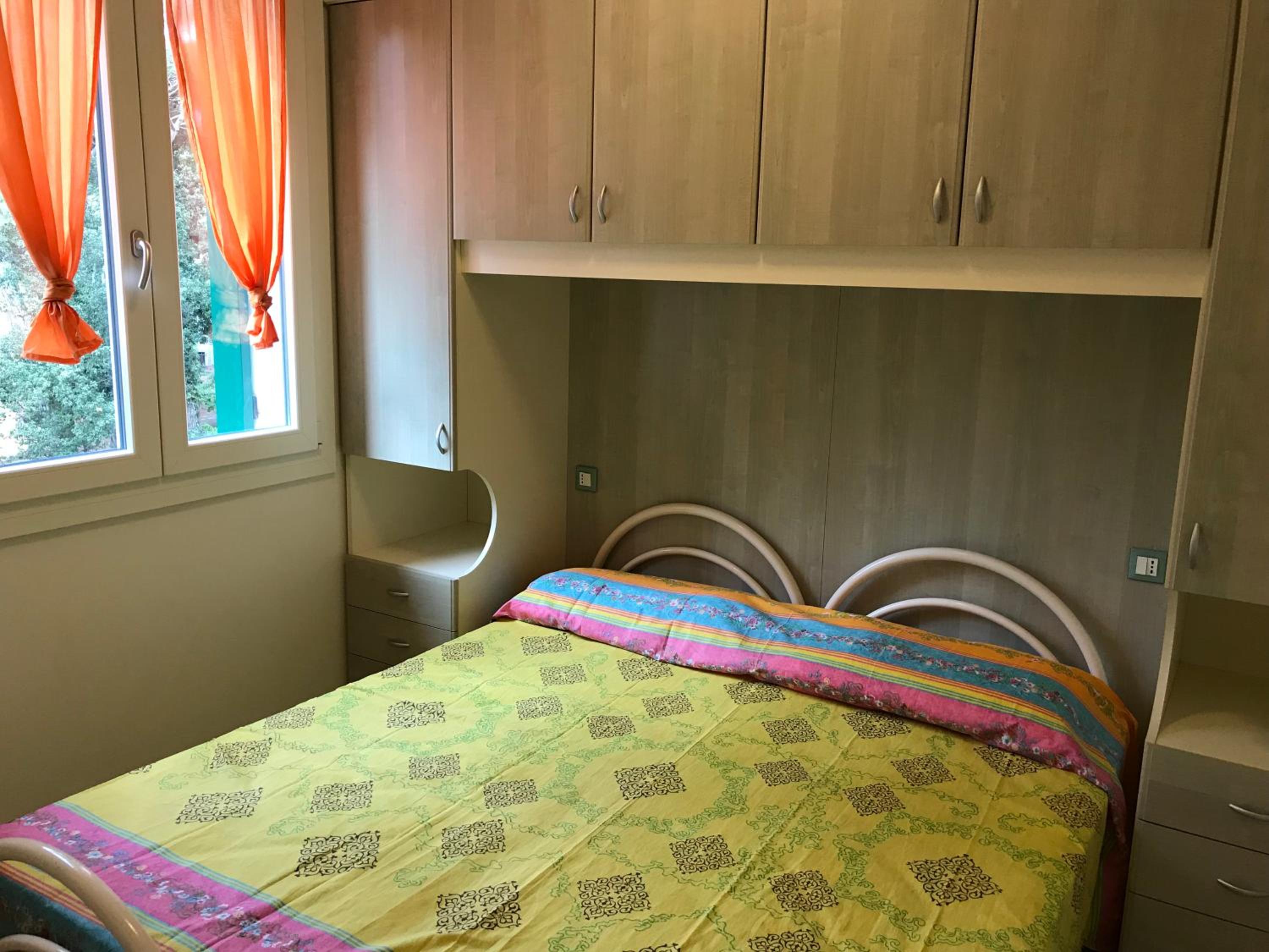 Apartment - Split Level photo 2