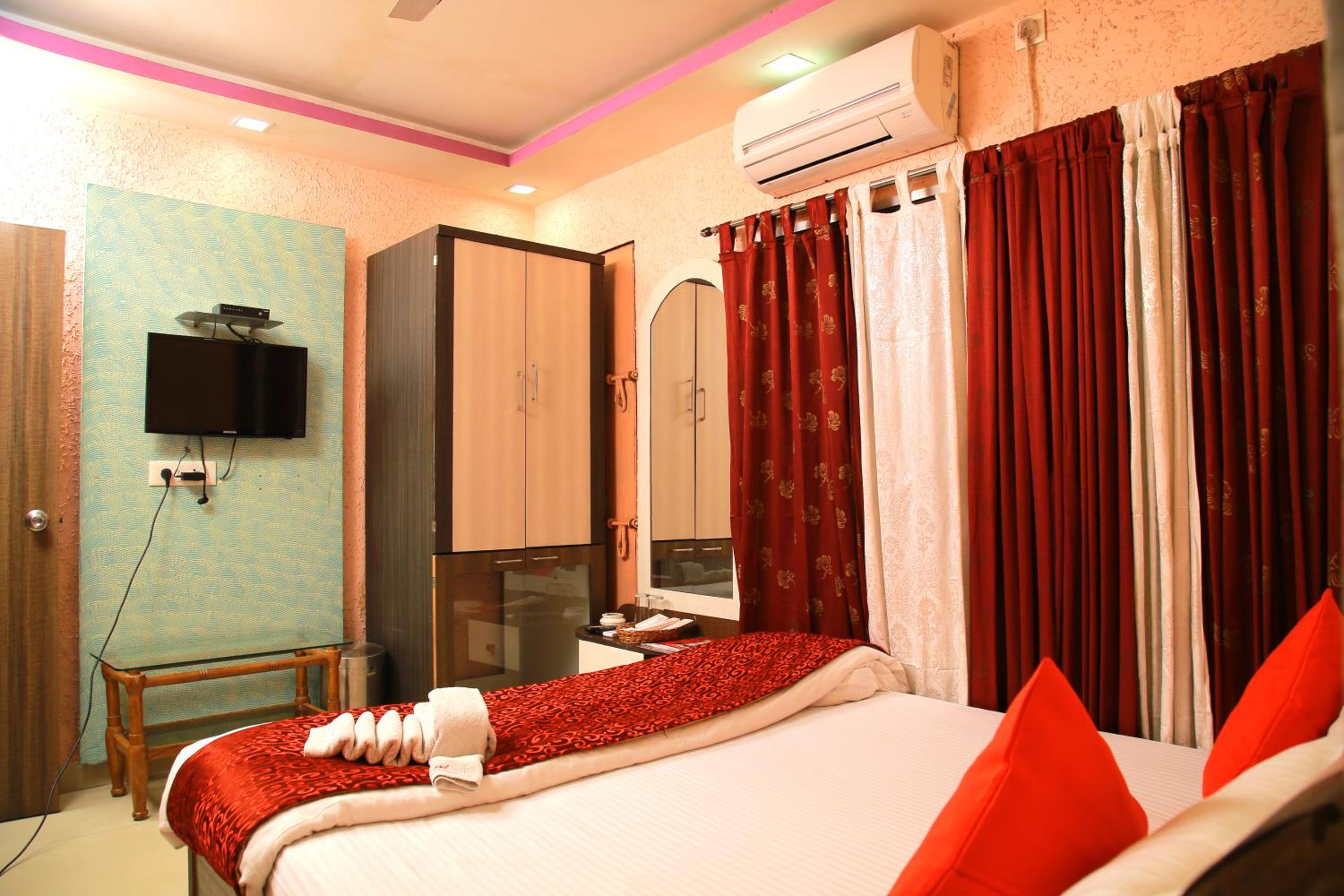 Deluxe Double Room - Photo 2