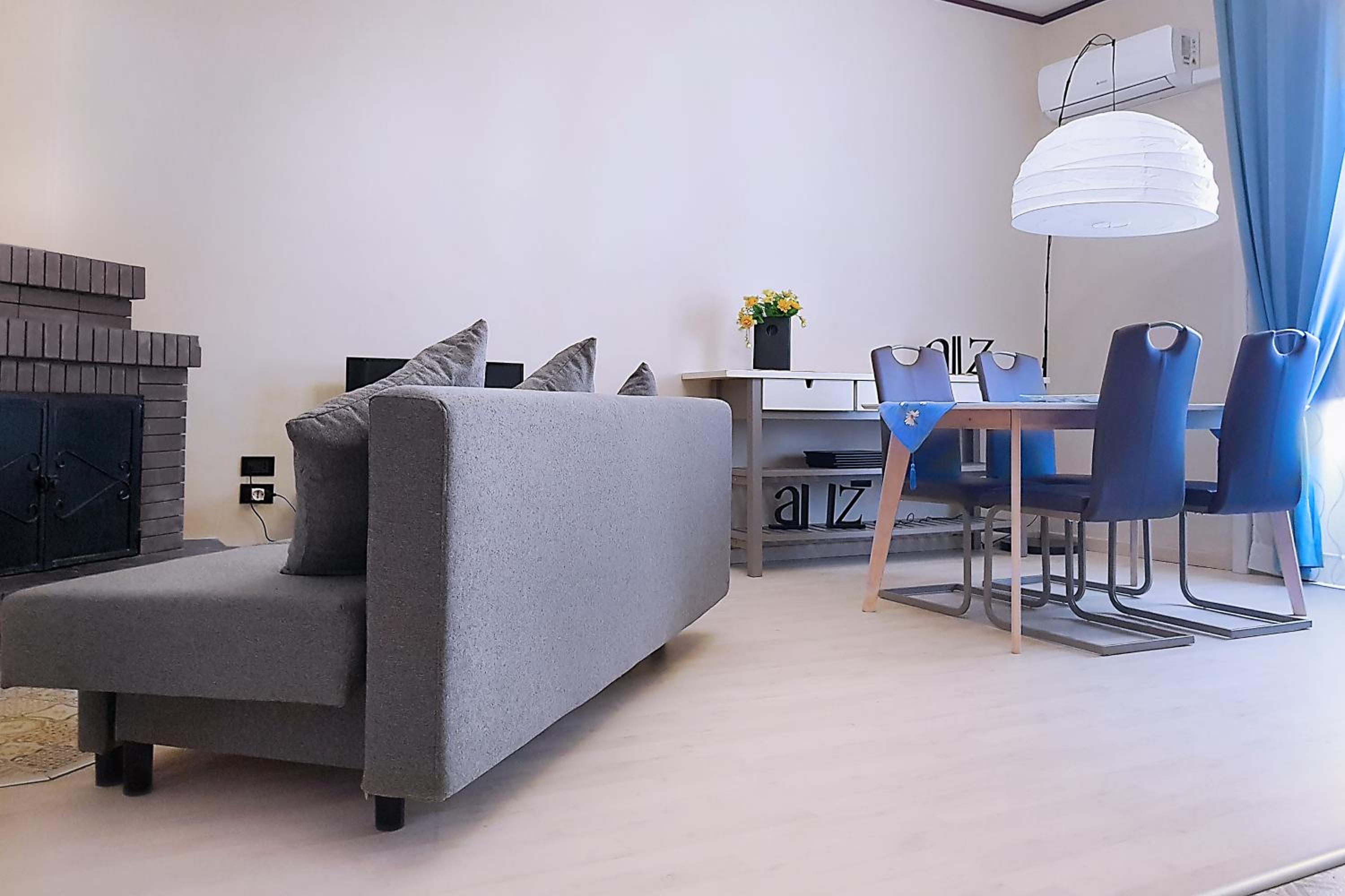 One-Bedroom House - Photo 14