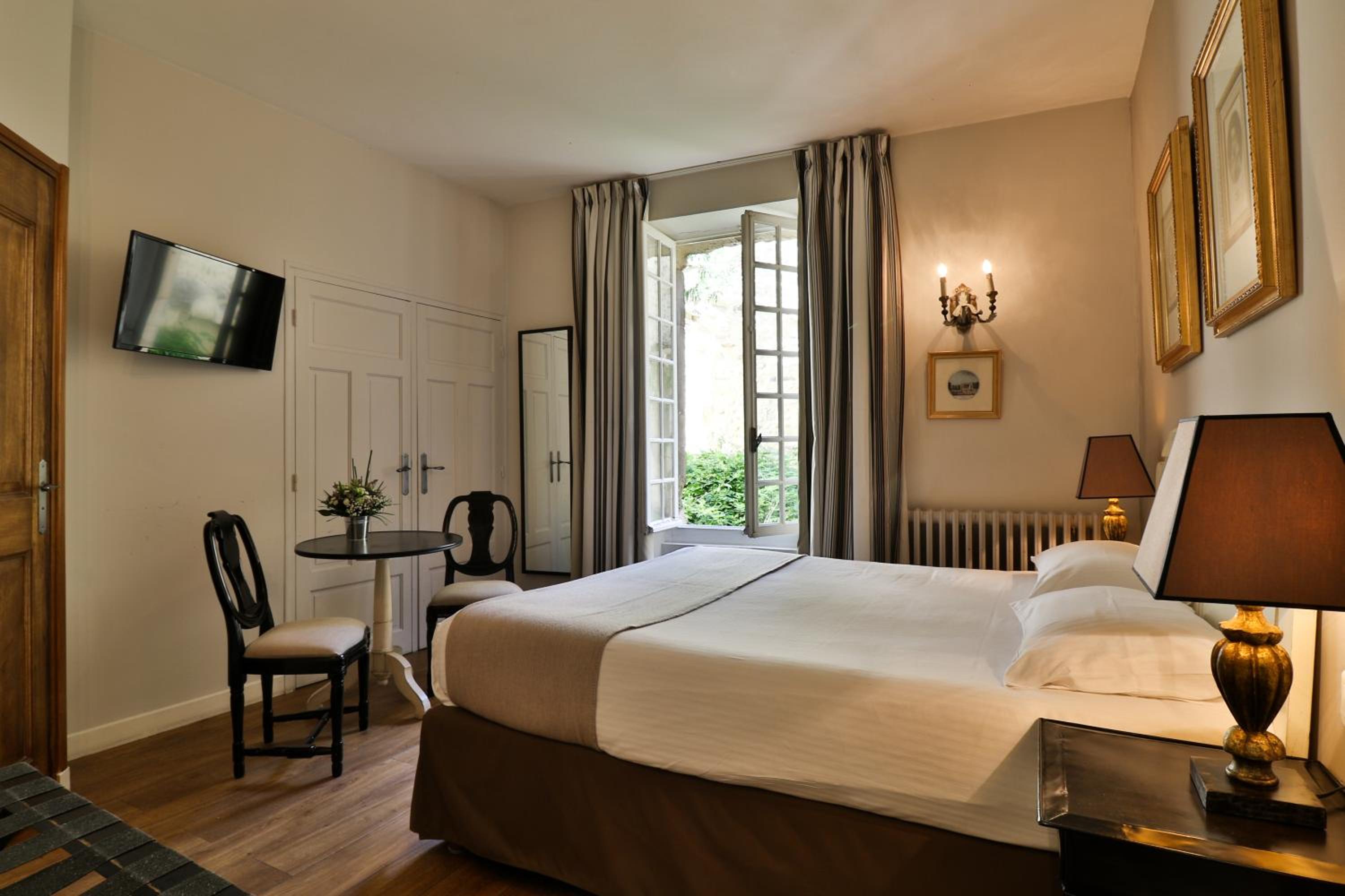 Queen Room - Photo 3