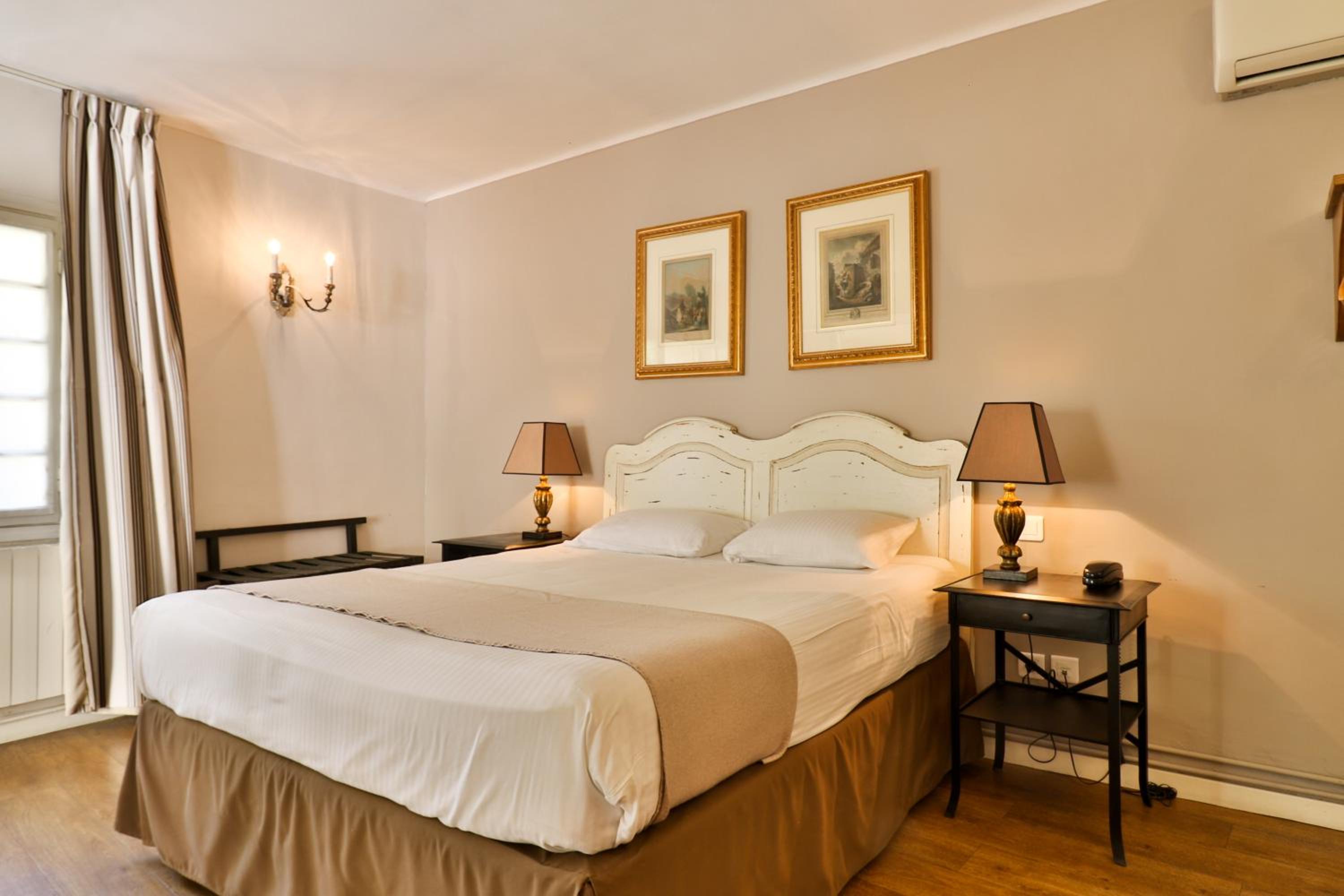Deluxe Double or Twin Room - Photo 3