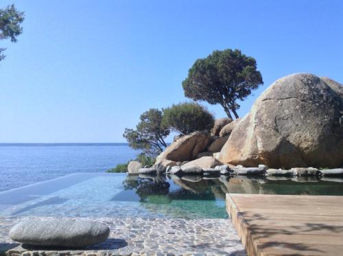 Villa - Beach Front photo 1