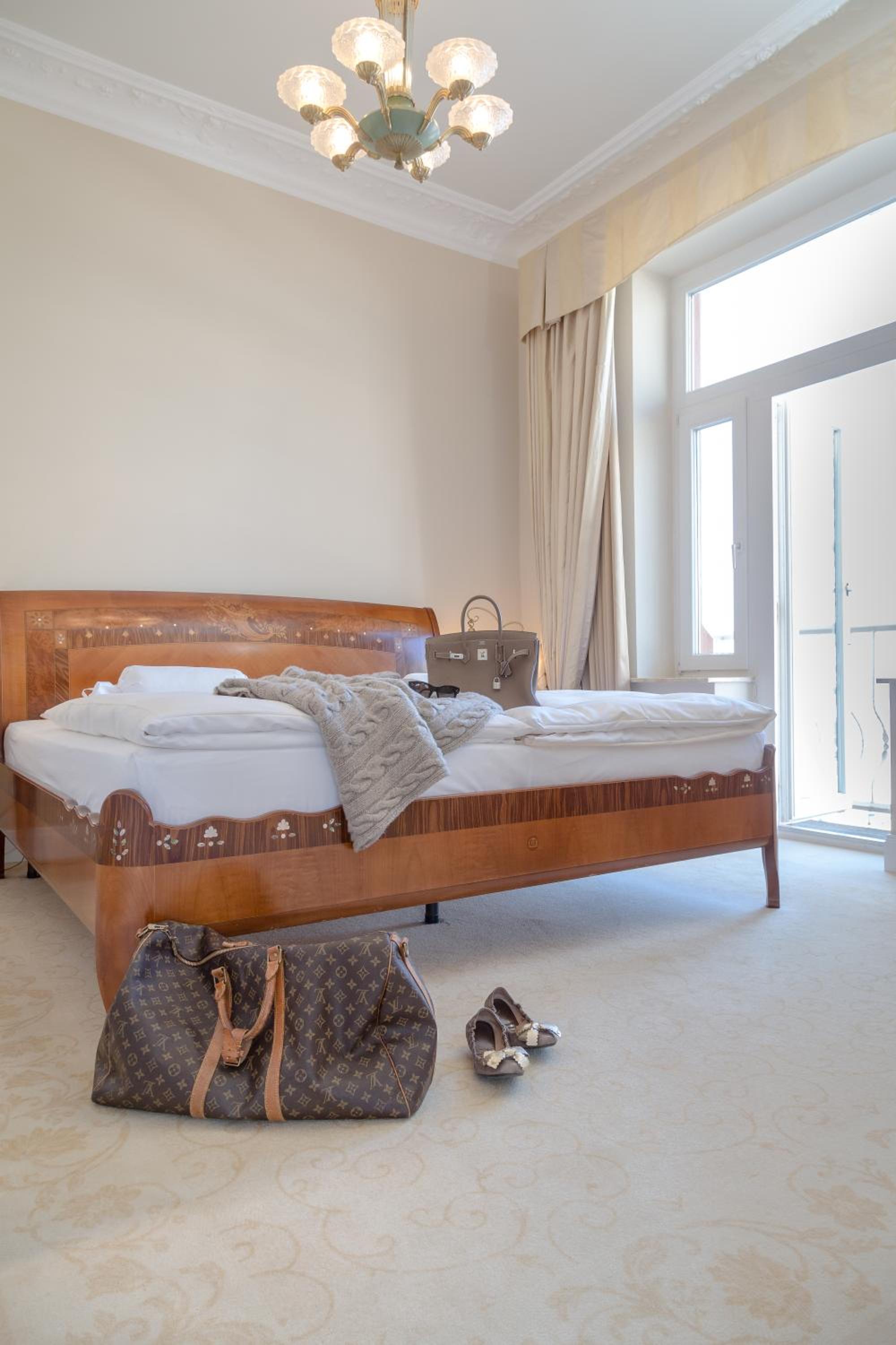 Suite mit seitlichem Meerblick photo