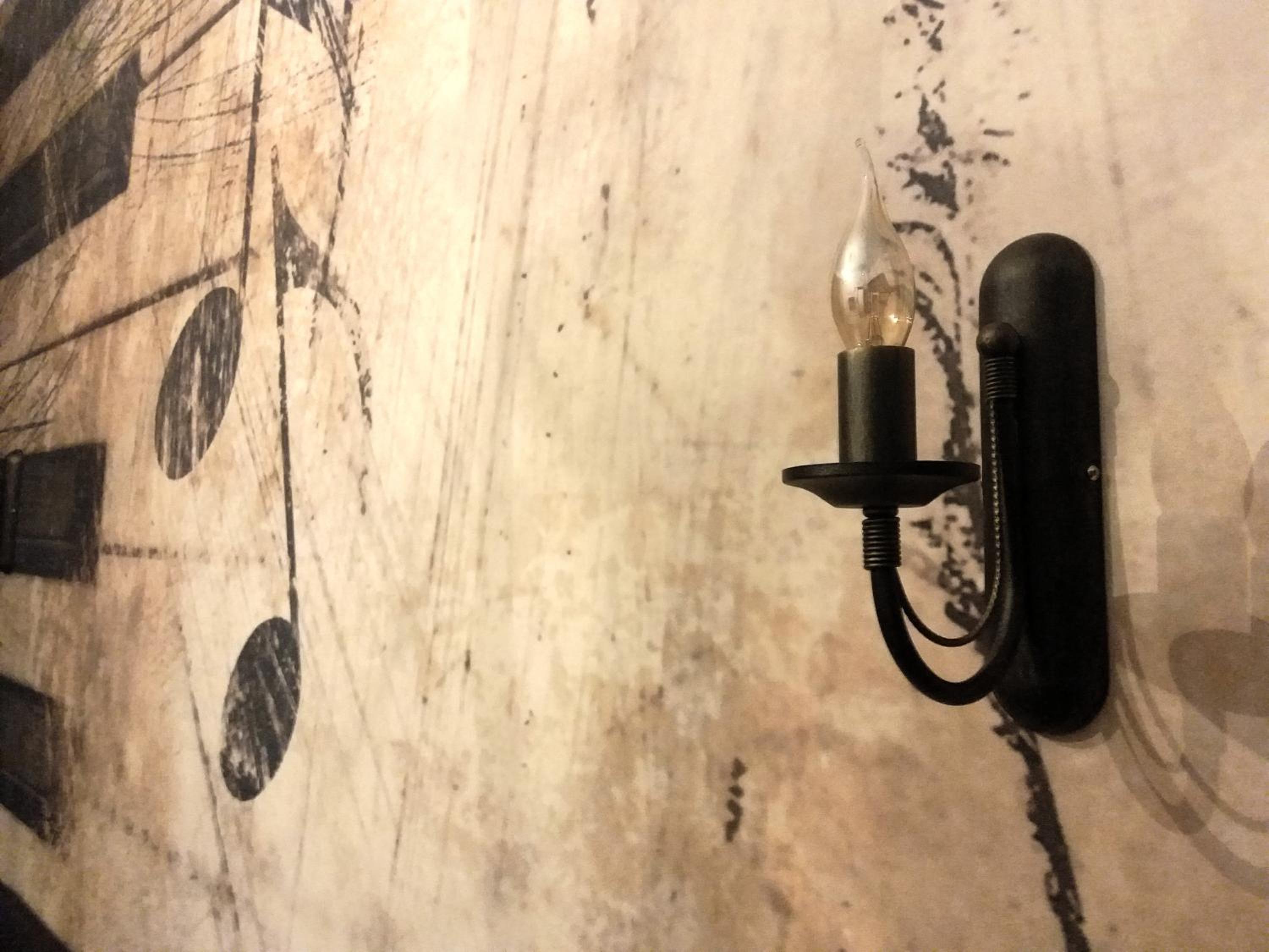 Deluxe Studio - Photo 16