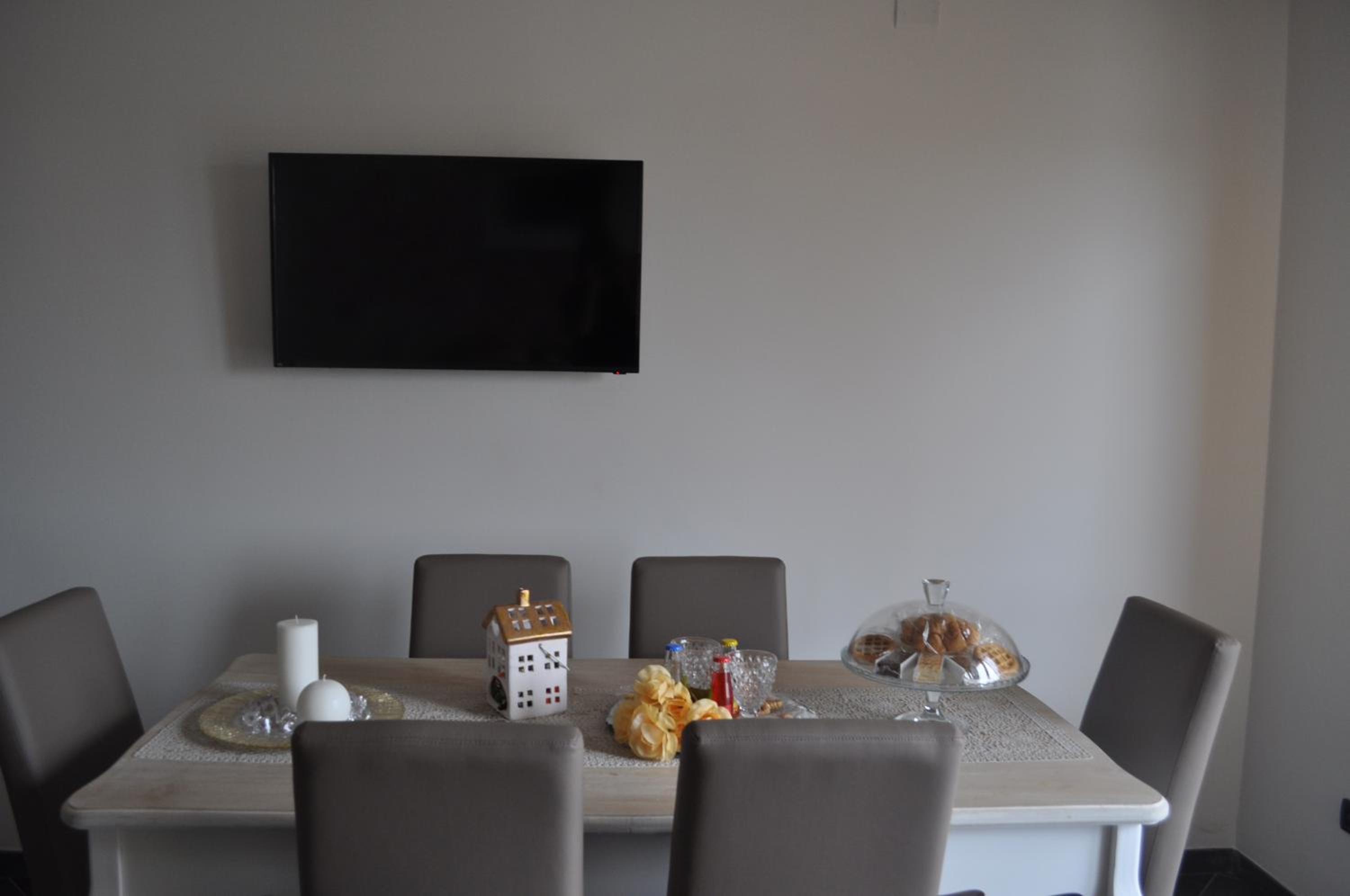 Apartment - Photo 11