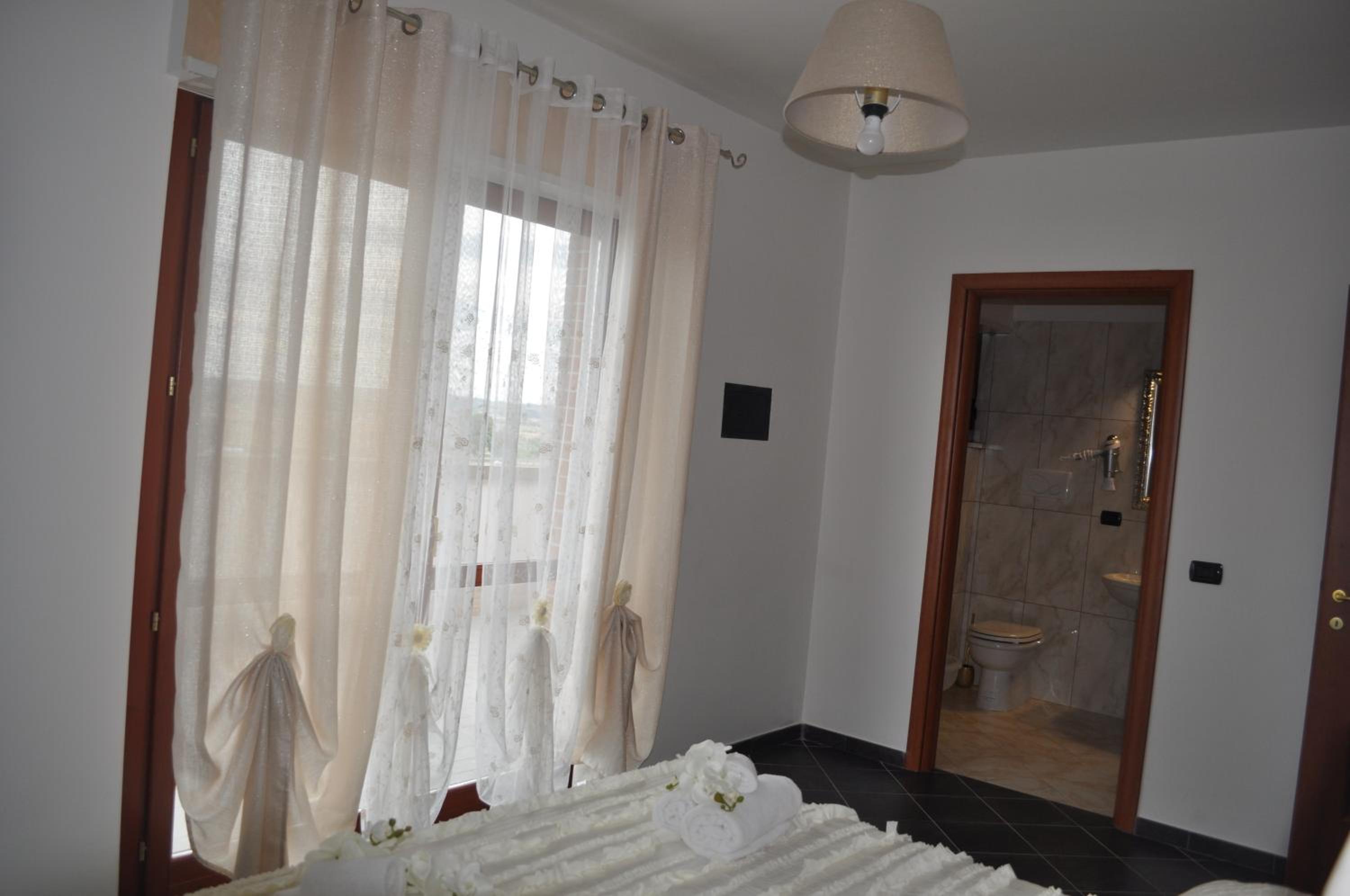 Apartment - Photo 25