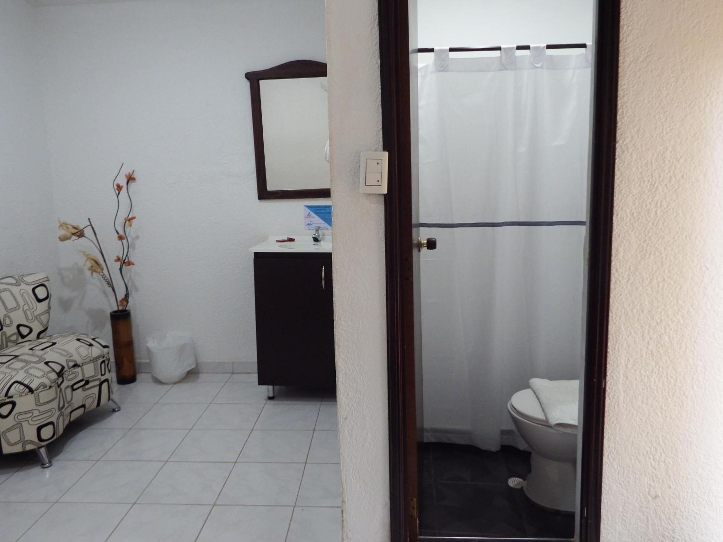 Budget Double Room photo 2