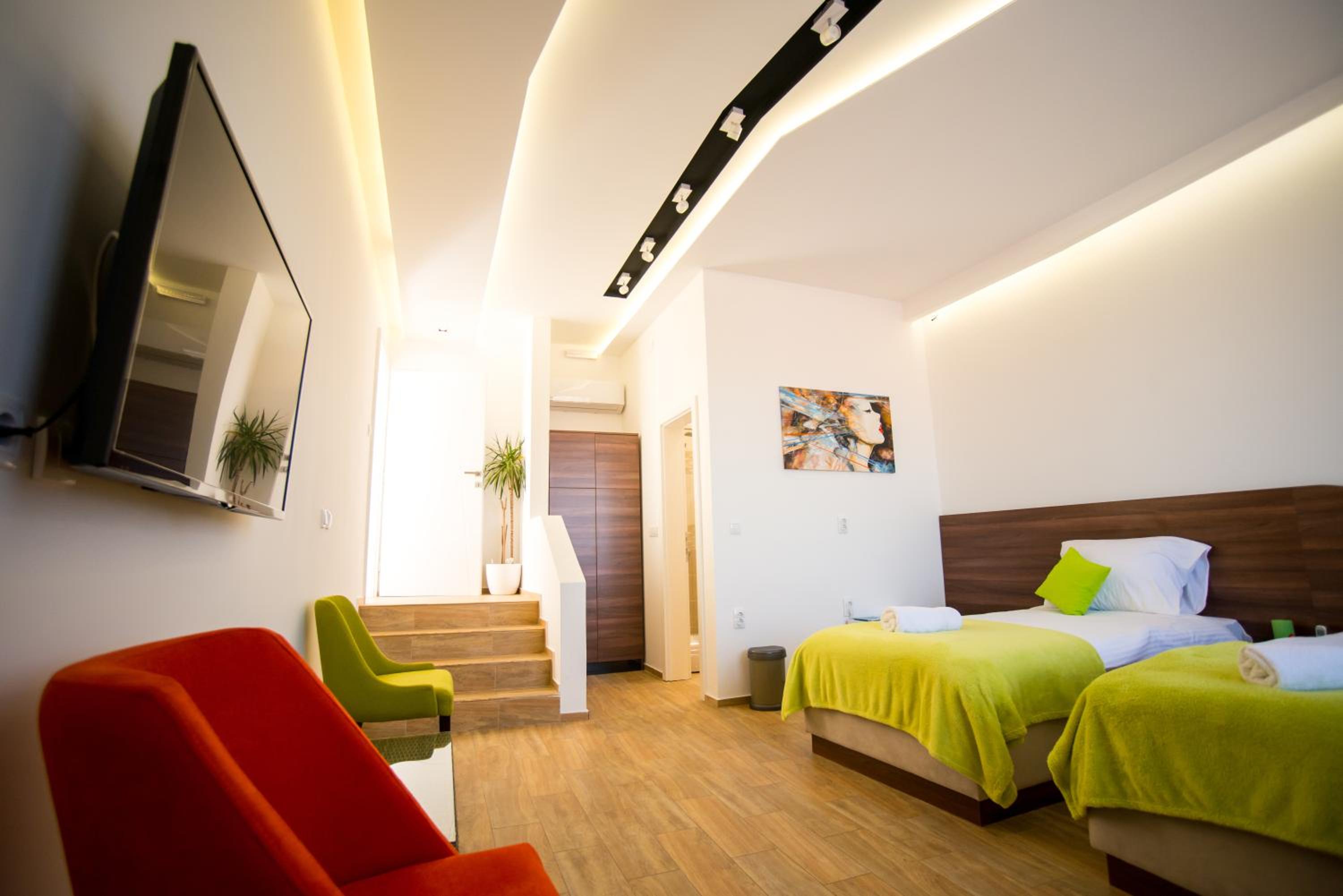 Deluxe Apartment