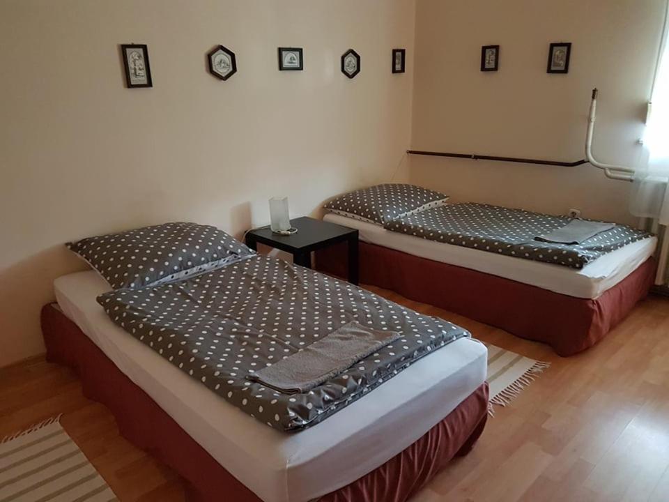 Four-Bedroom Apartment photo 2