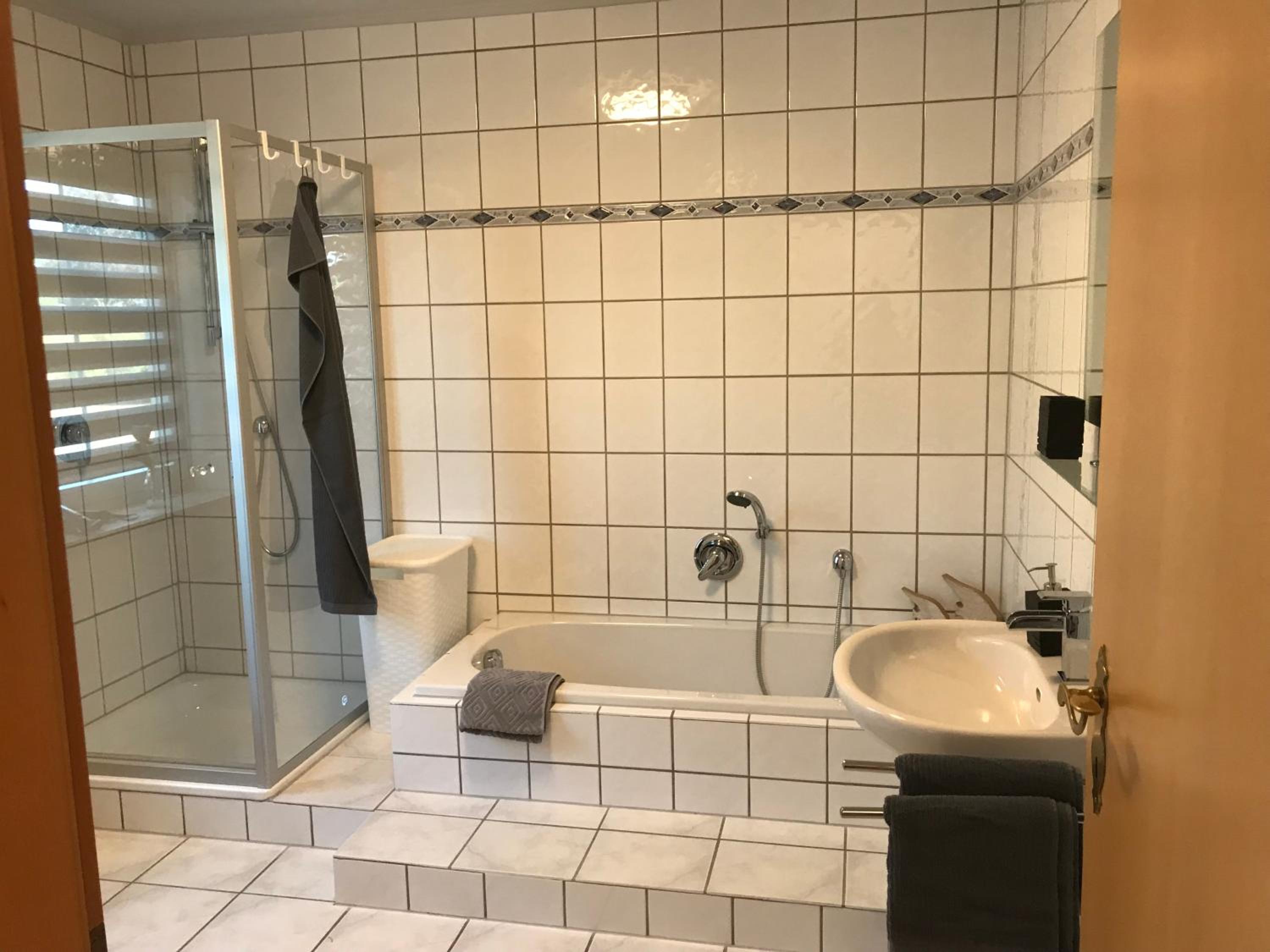 One-Bedroom Apartment with Garden View photo 2