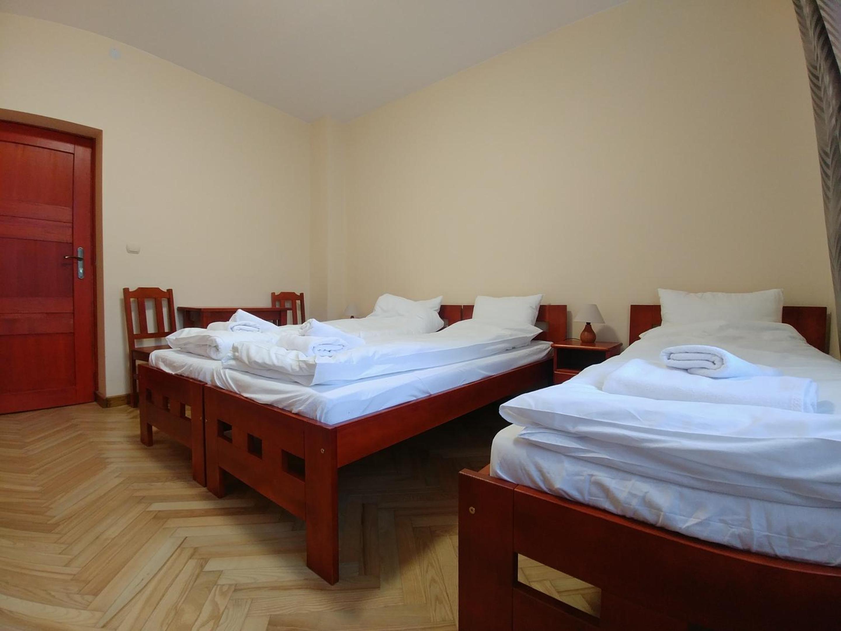 Triple Room - Photo 8