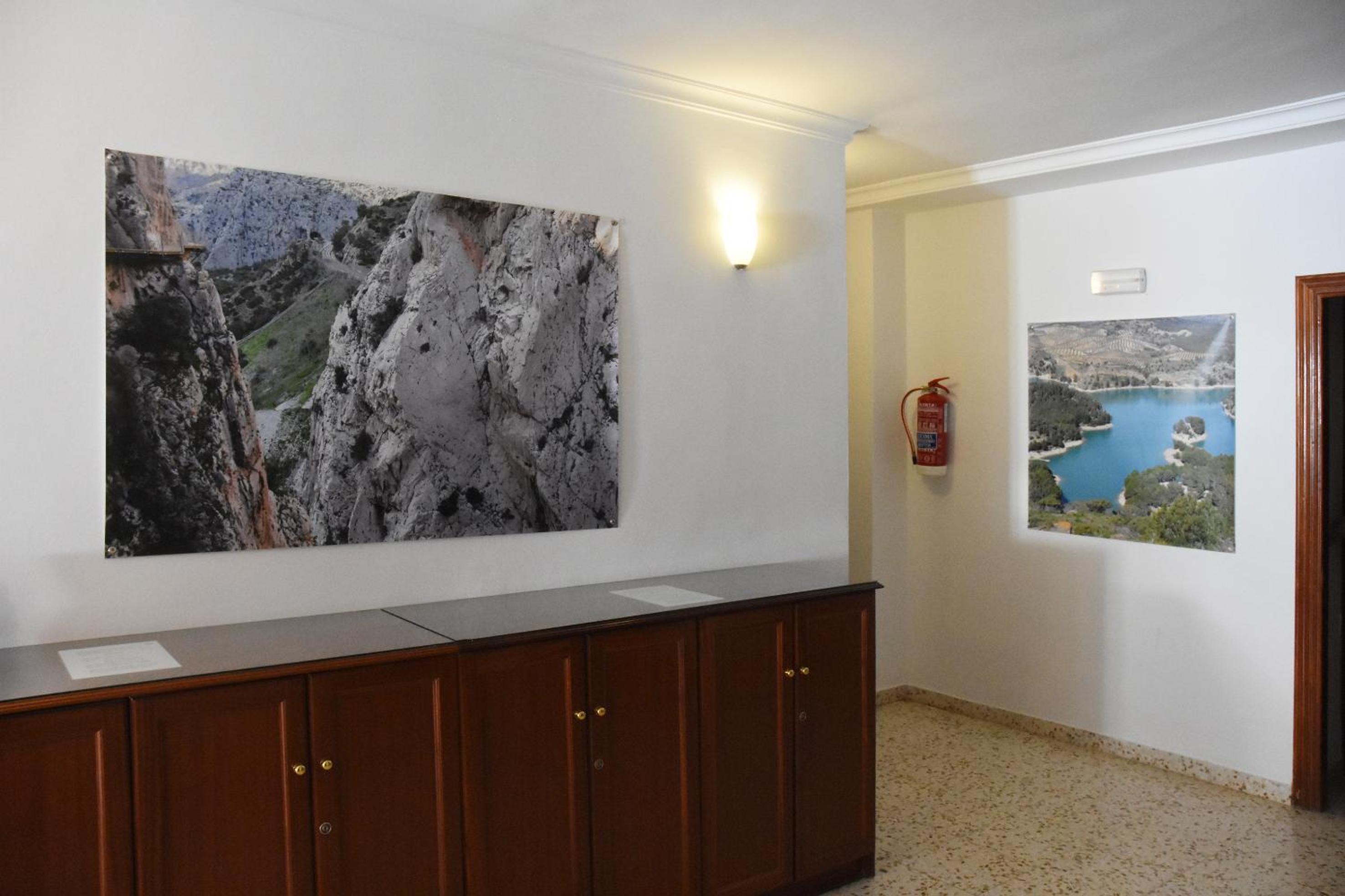 Twin Room - Photo 2