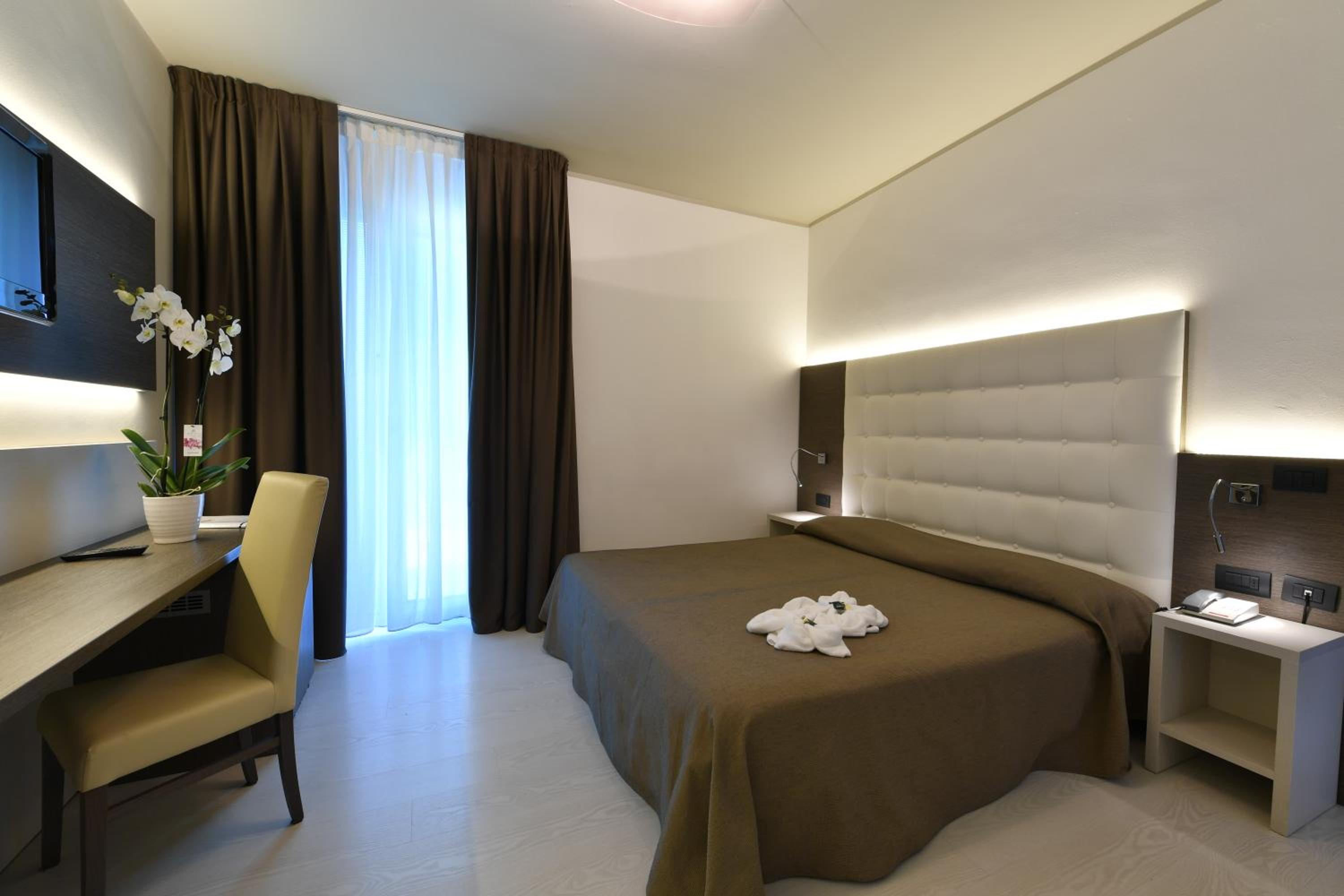 Triple Room with Balcony photo 2