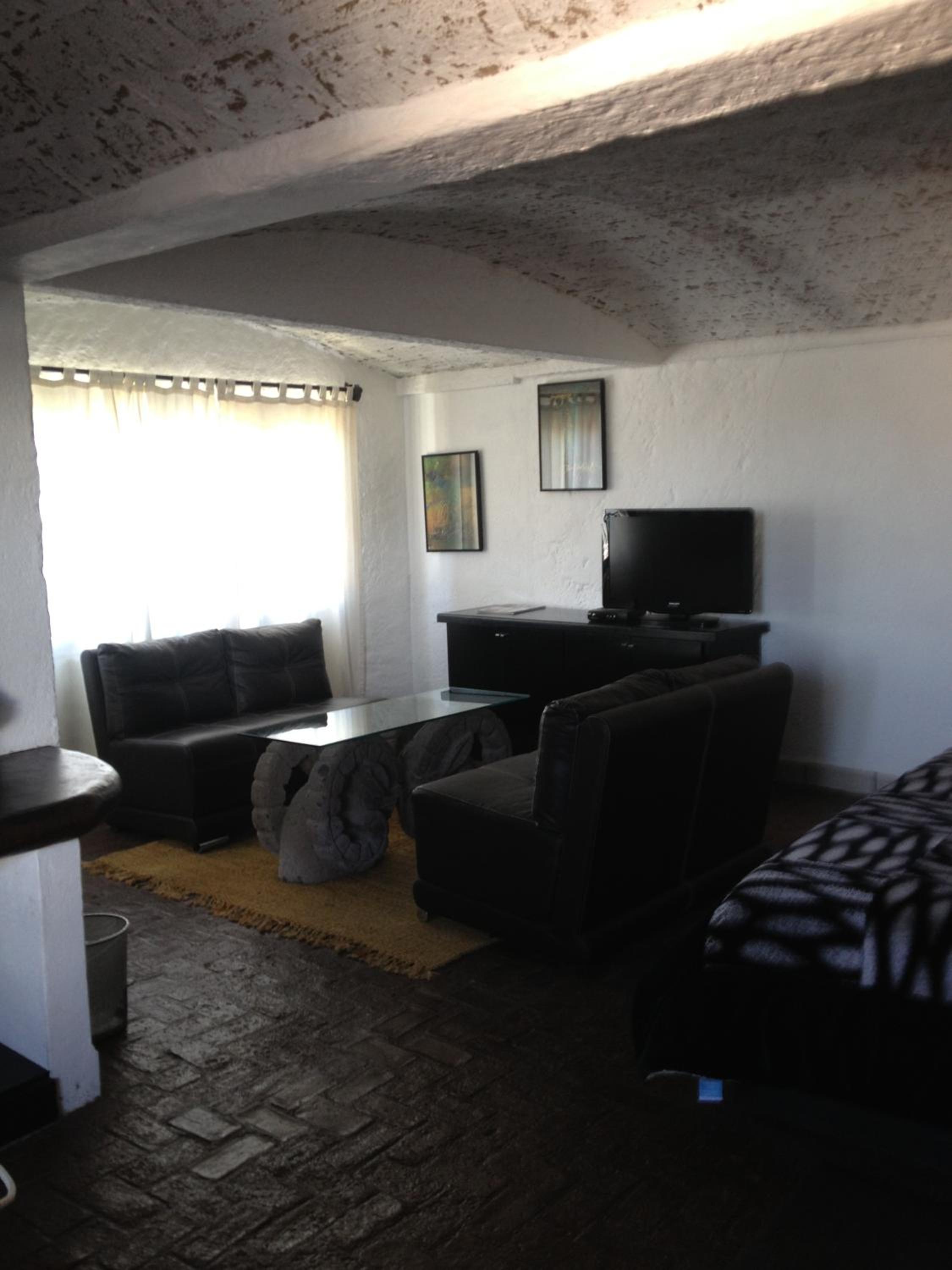 Superior King Suite photo 3