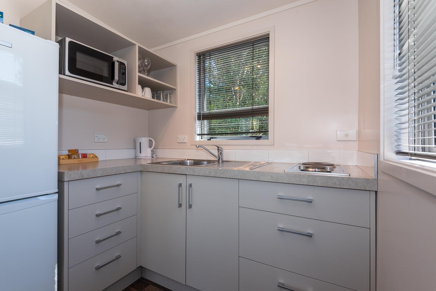Lake View Cabin with Kitchenette