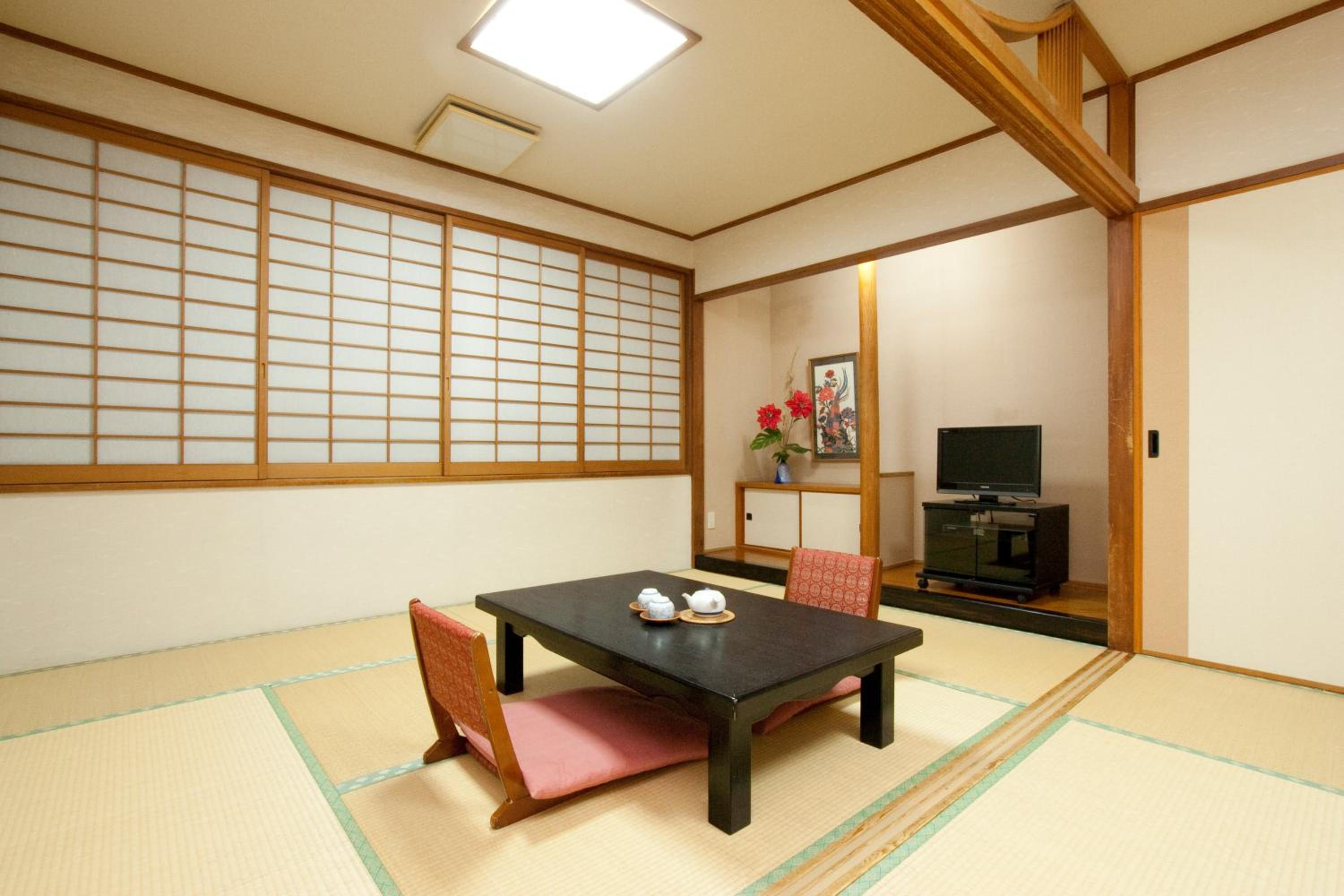 Japanese-Style Room photo 2