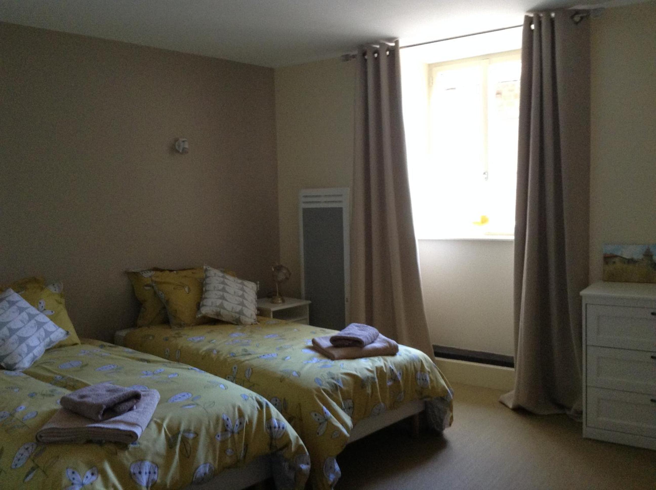 Superior Twin Room - Photo 1