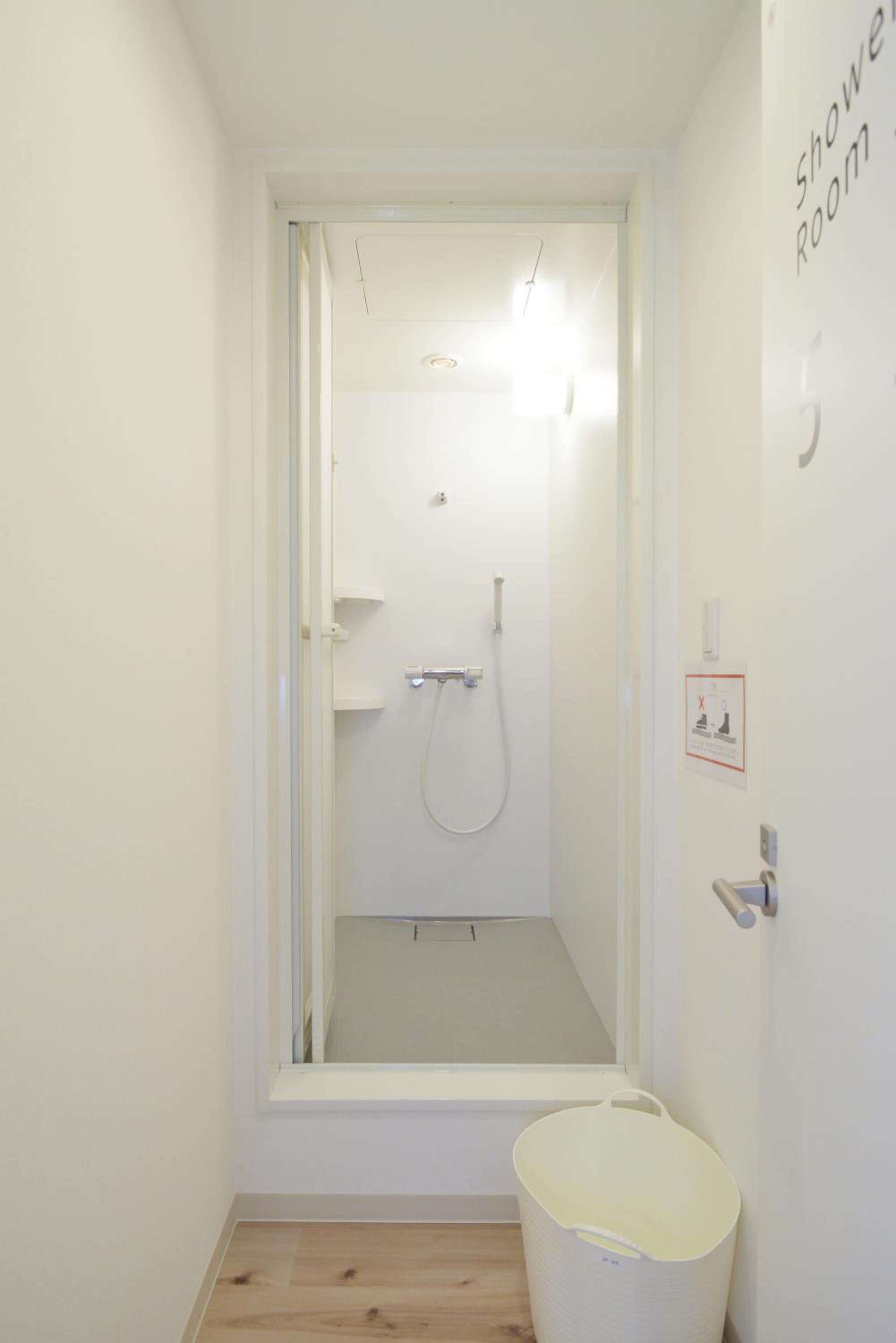 Standard Double Room - Non-Smoking - Photo 6