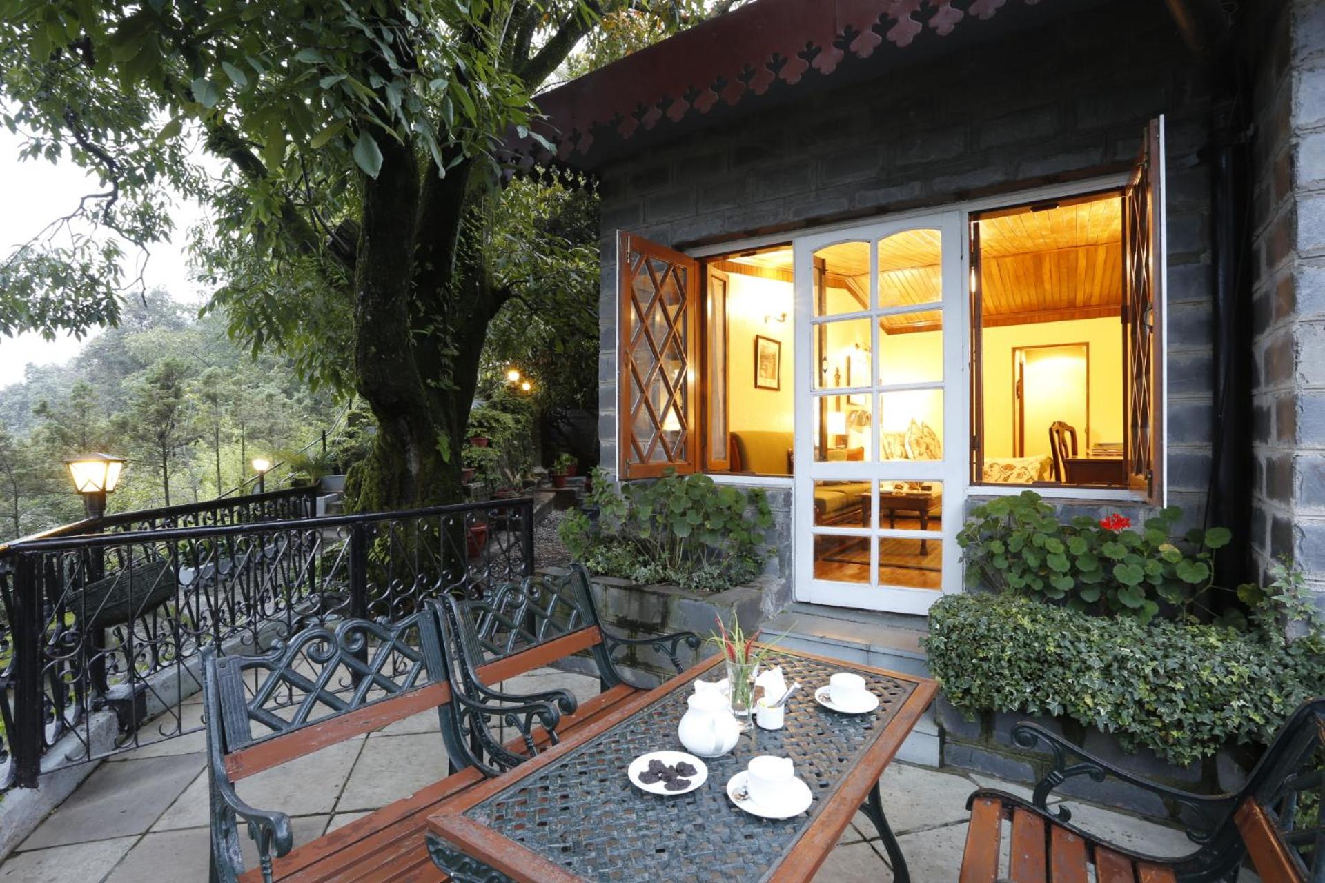 Naini Hill View Room with Evening Hi Tea, 10% discount on Food, Spa & Soft Beverages - Photo 4