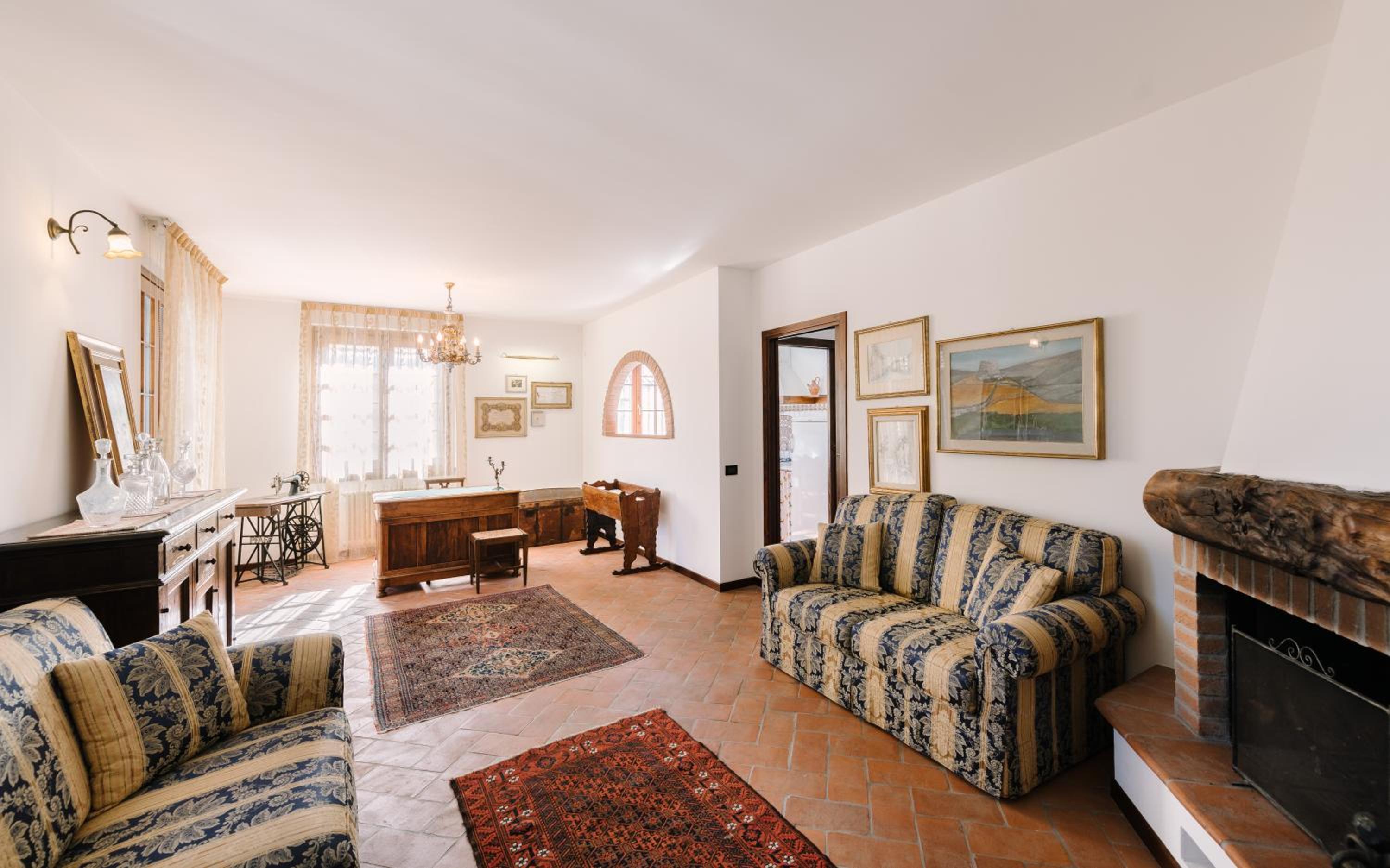 Villa photo 2