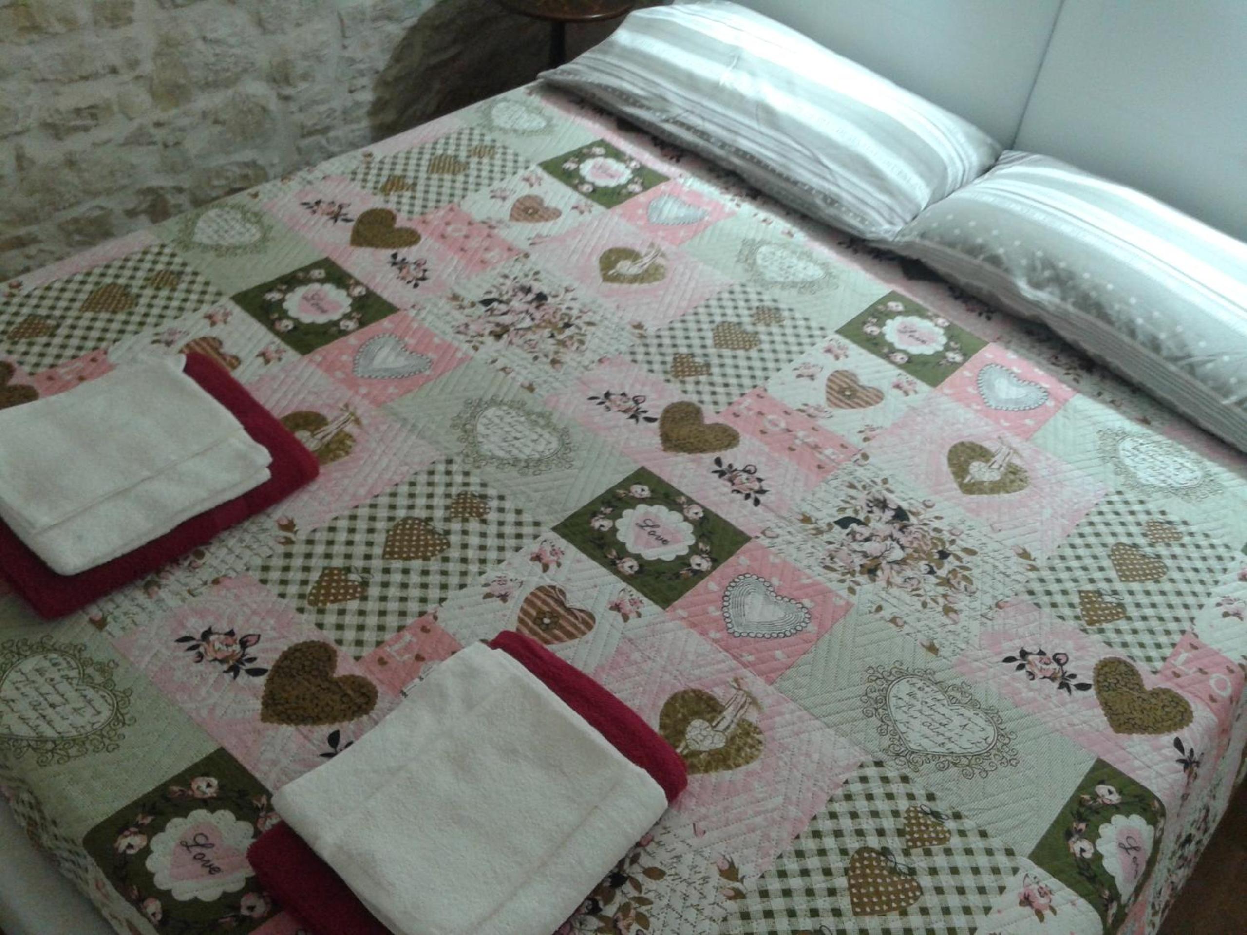 Deluxe Double Room with Shower photo 2