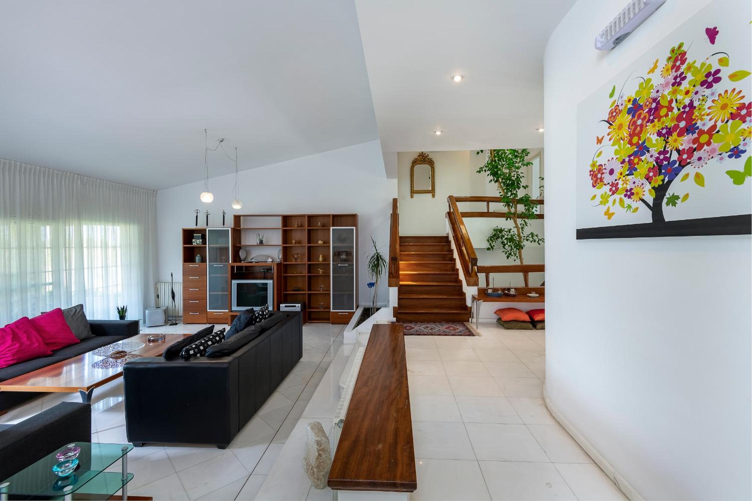 Villa With Private Pool