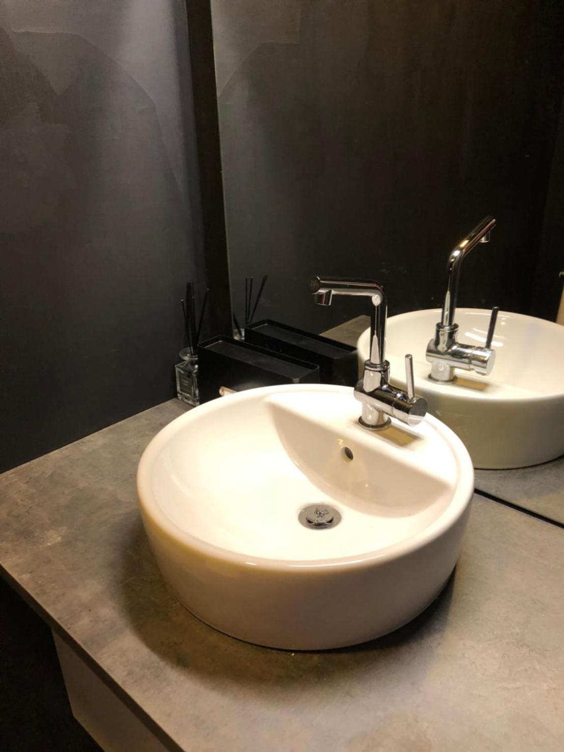 Standard Apartment with Private Shower - 2nd Floor - Photo 8
