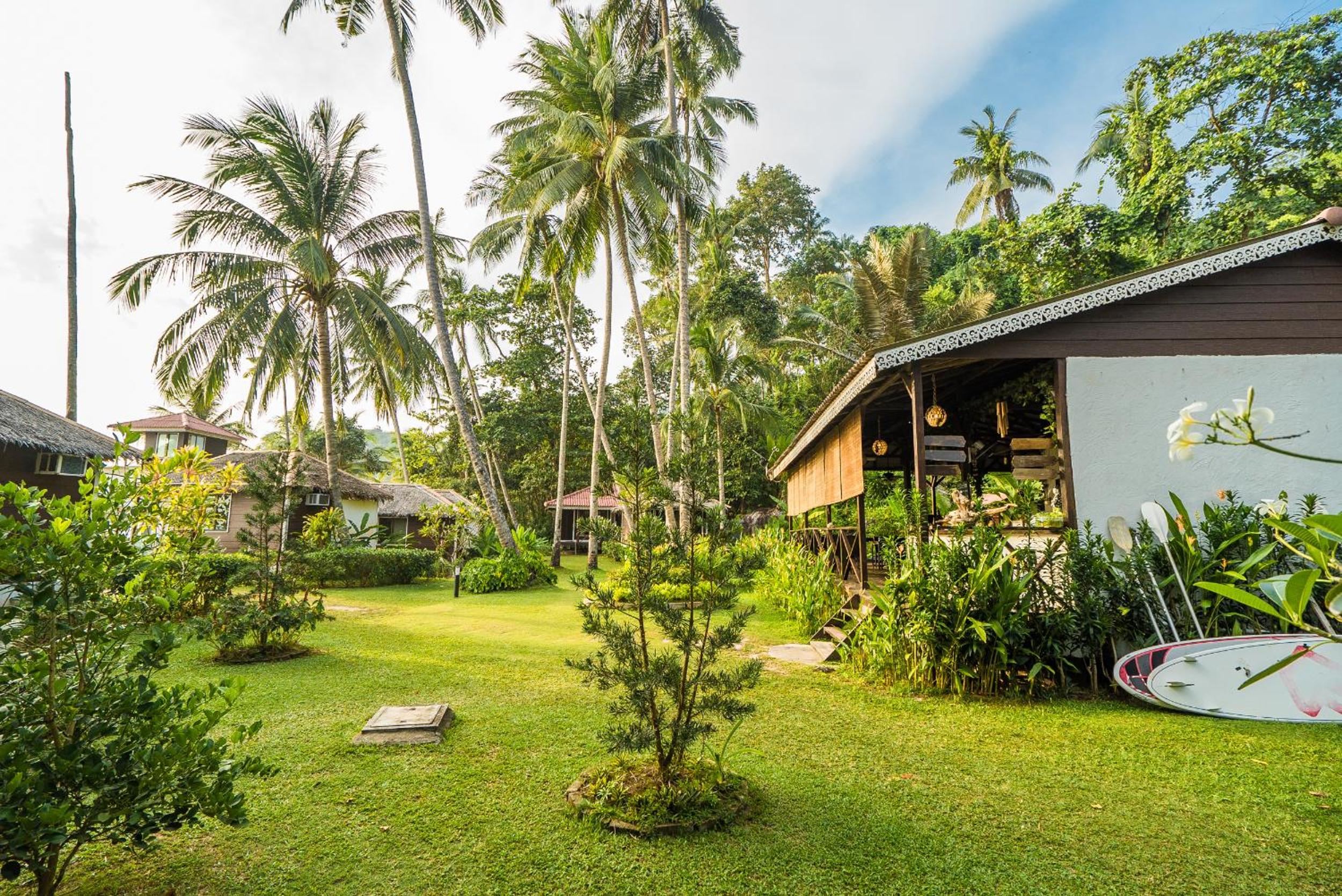 Deluxe Twin Room with Garden View - Photo 8