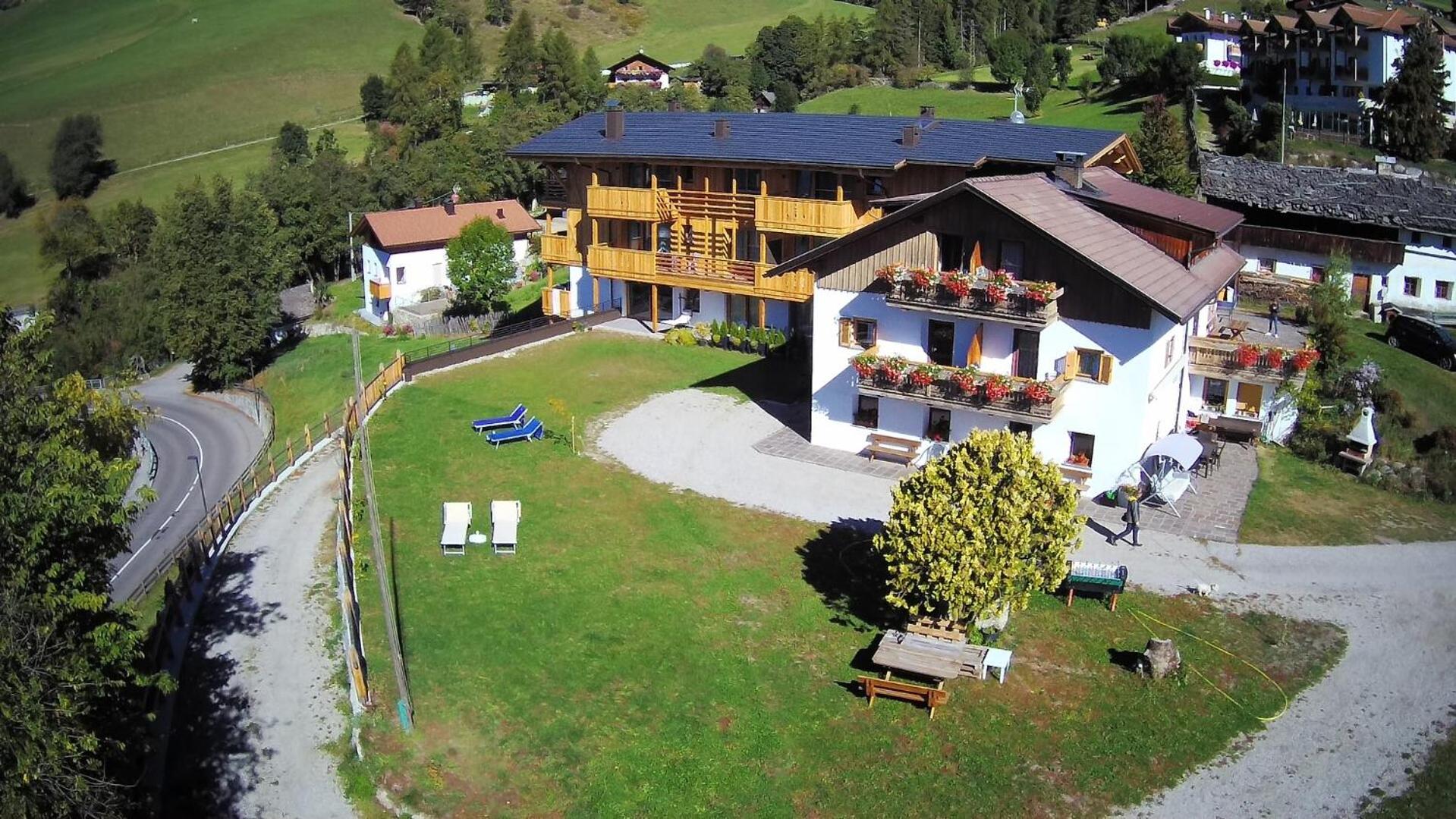 Double Room with Balcony - Photo 2