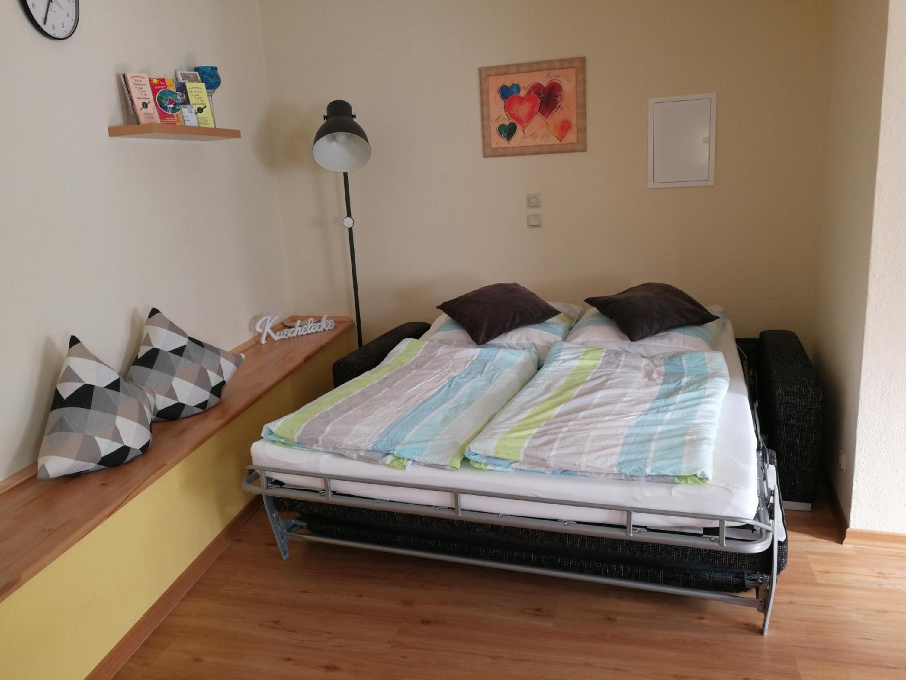 One-Bedroom Apartment photo 3