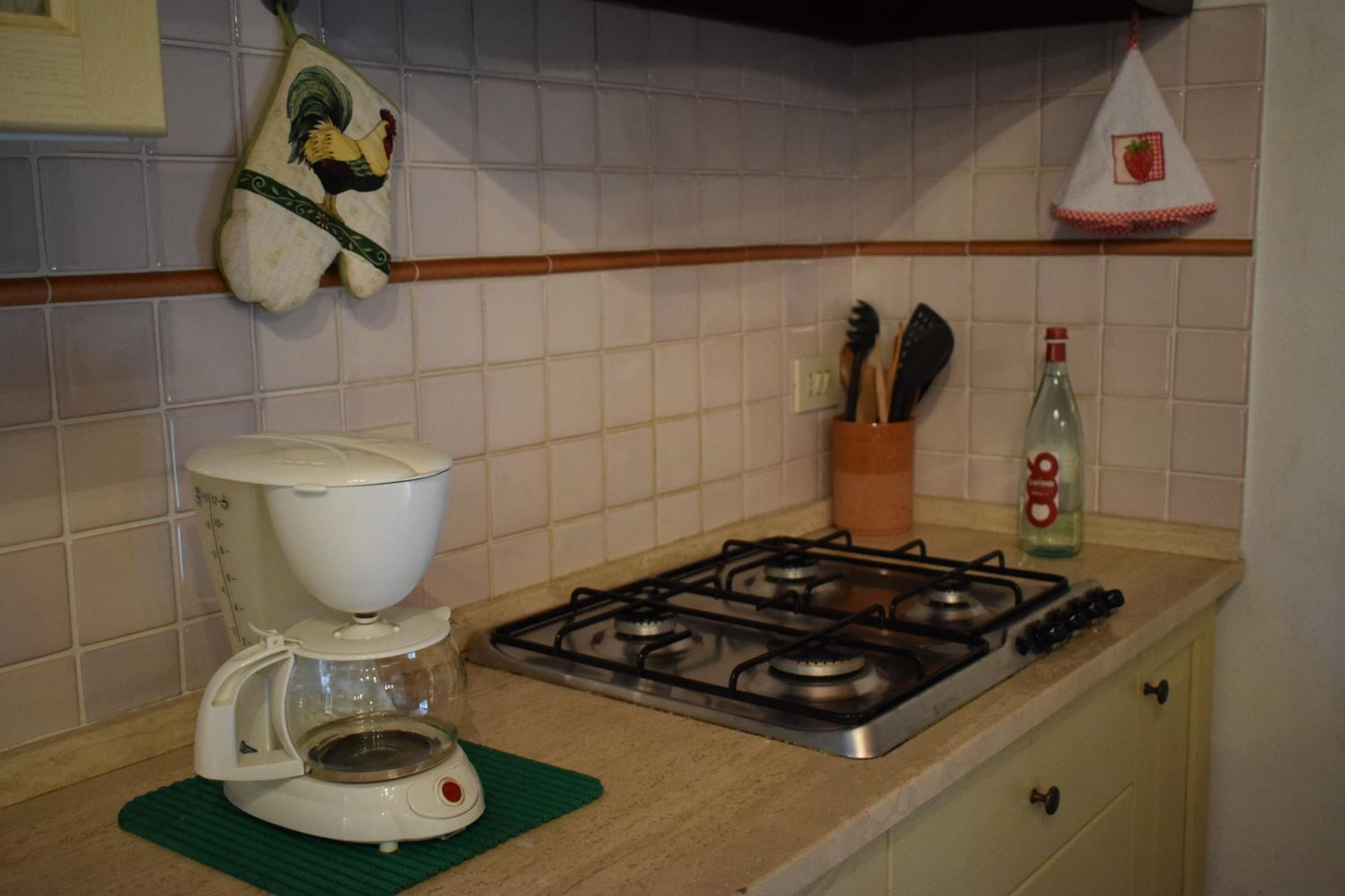 One-Bedroom Apartment with Balcony (4 Adults) photo 2