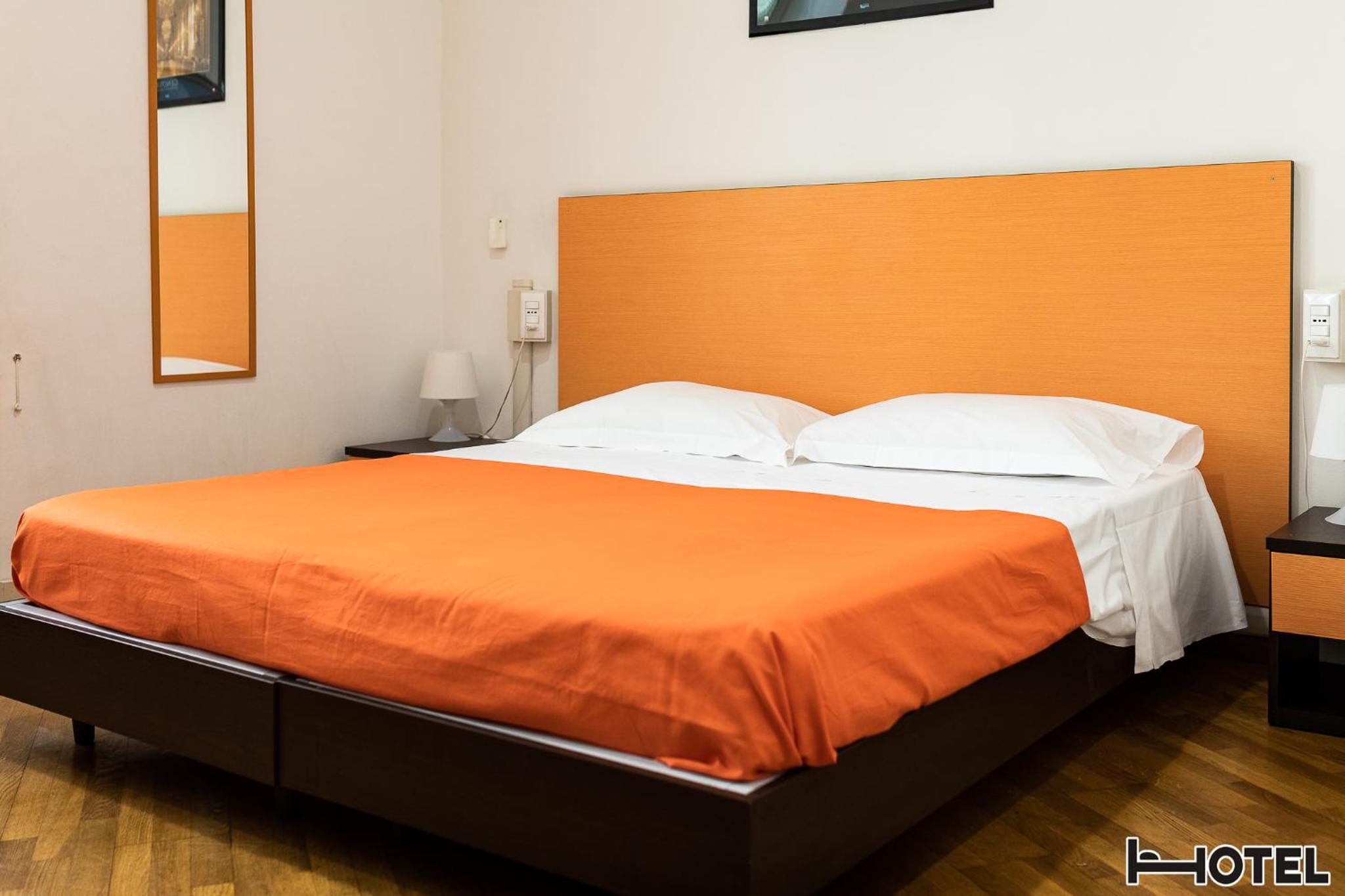 Double or Twin Room - Photo 24