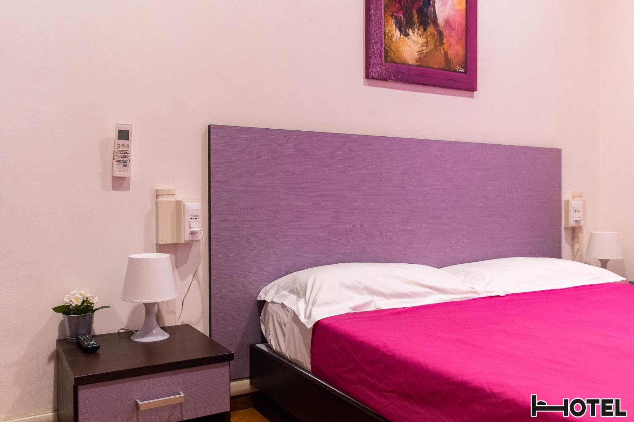 Double or Twin Room - Photo 31
