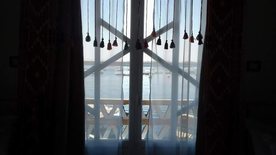 Deluxe Triple Room with Sea View photo 2