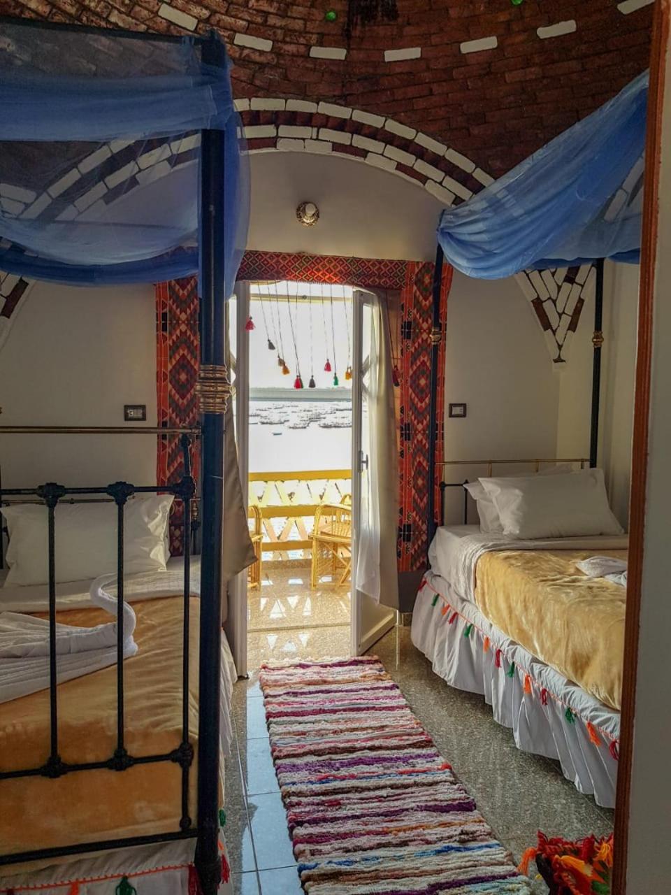 Deluxe Double or Twin Room with River View photo 3