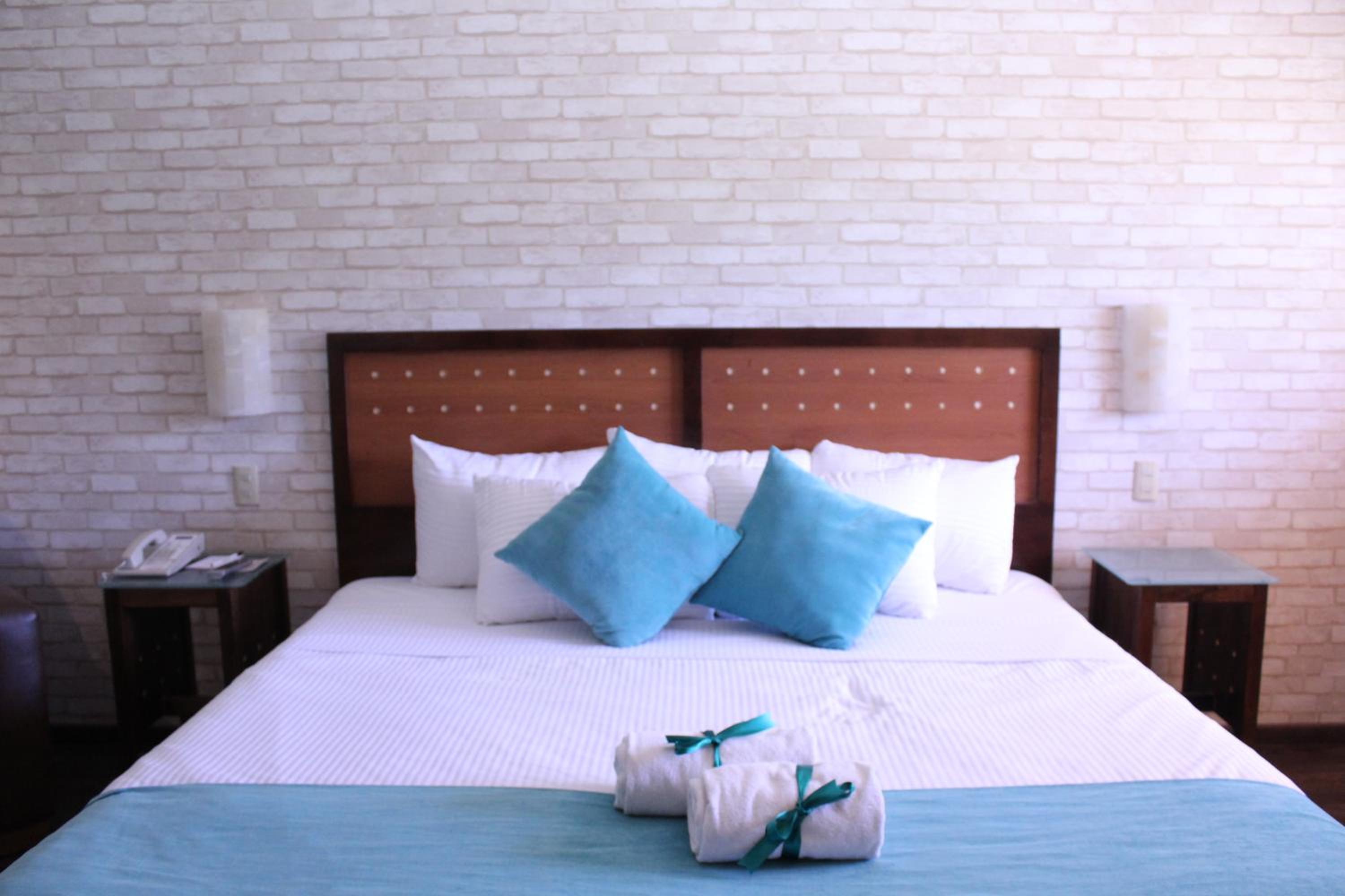 Standard King Room - Photo 1