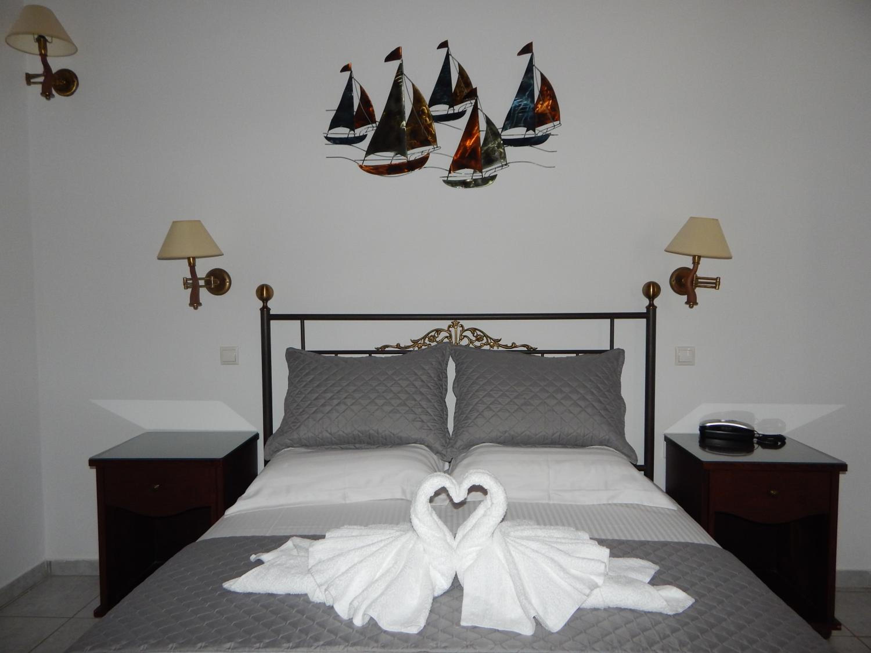Budget Double or Twin Room photo 2