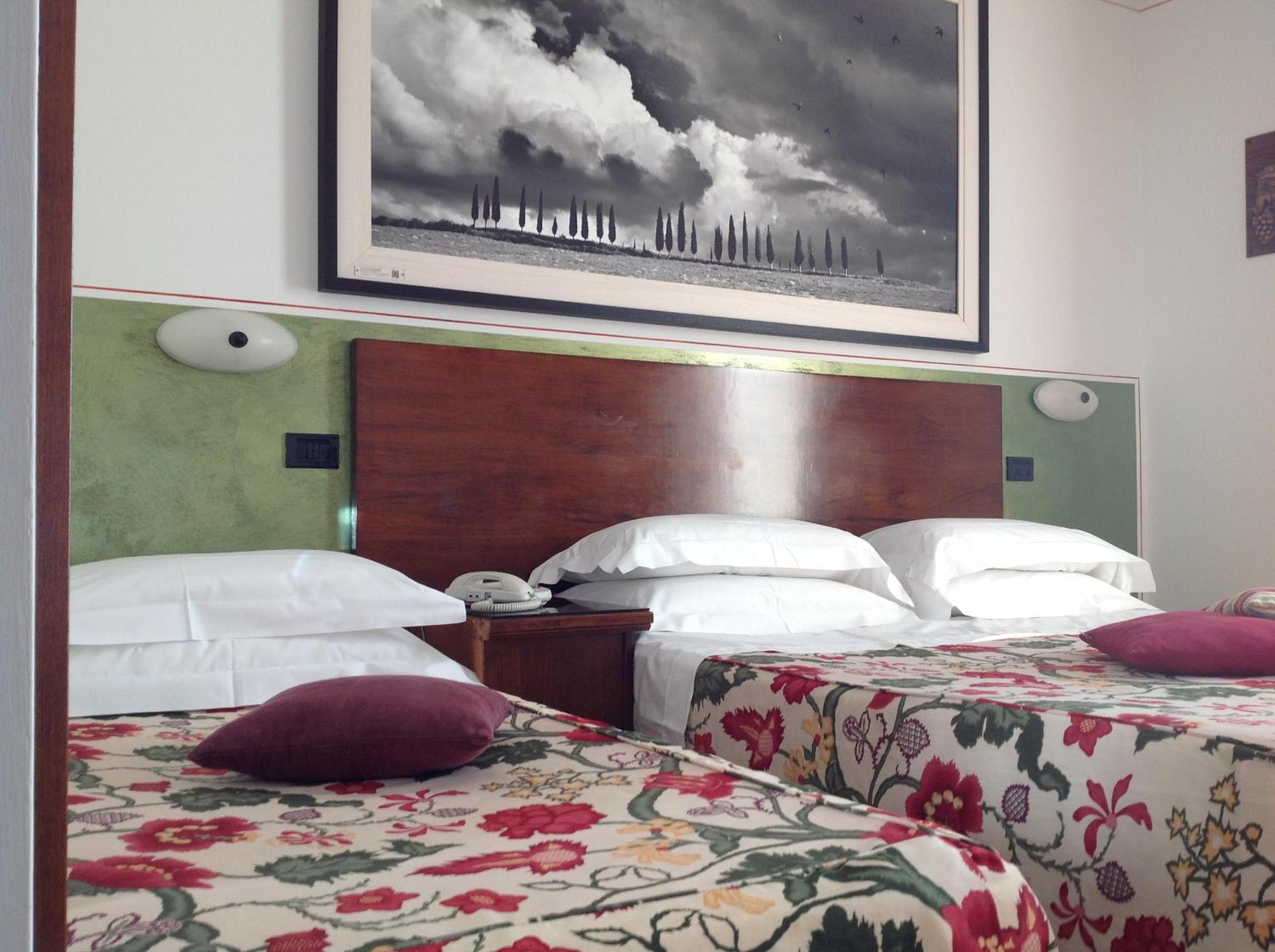 Triple Room - Photo 3