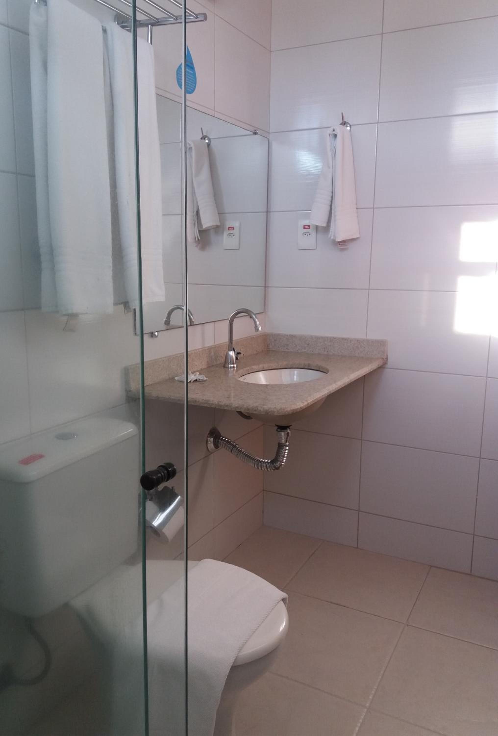 Budget Double Room photo 3