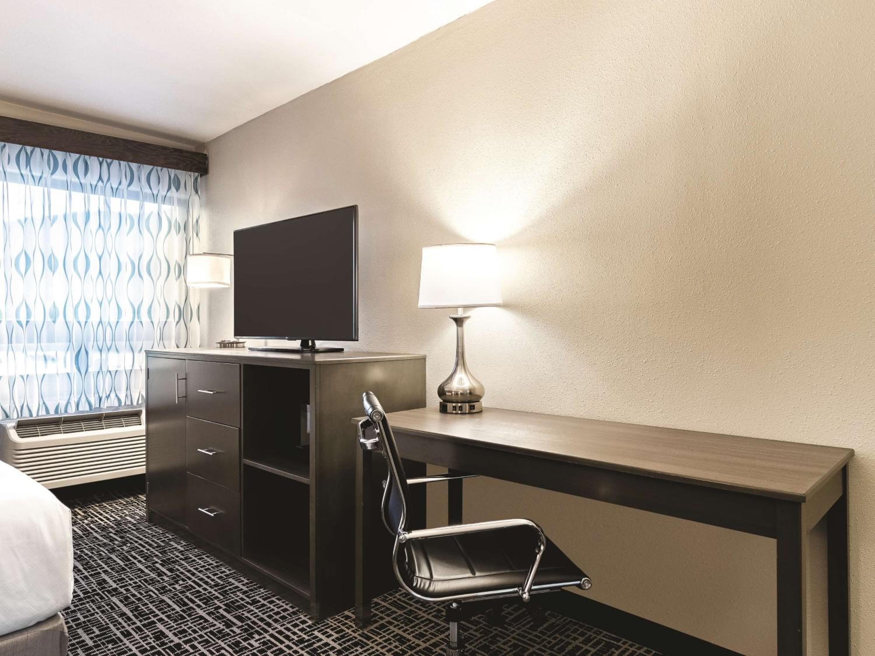 King Room - Disability Access - Photo 2